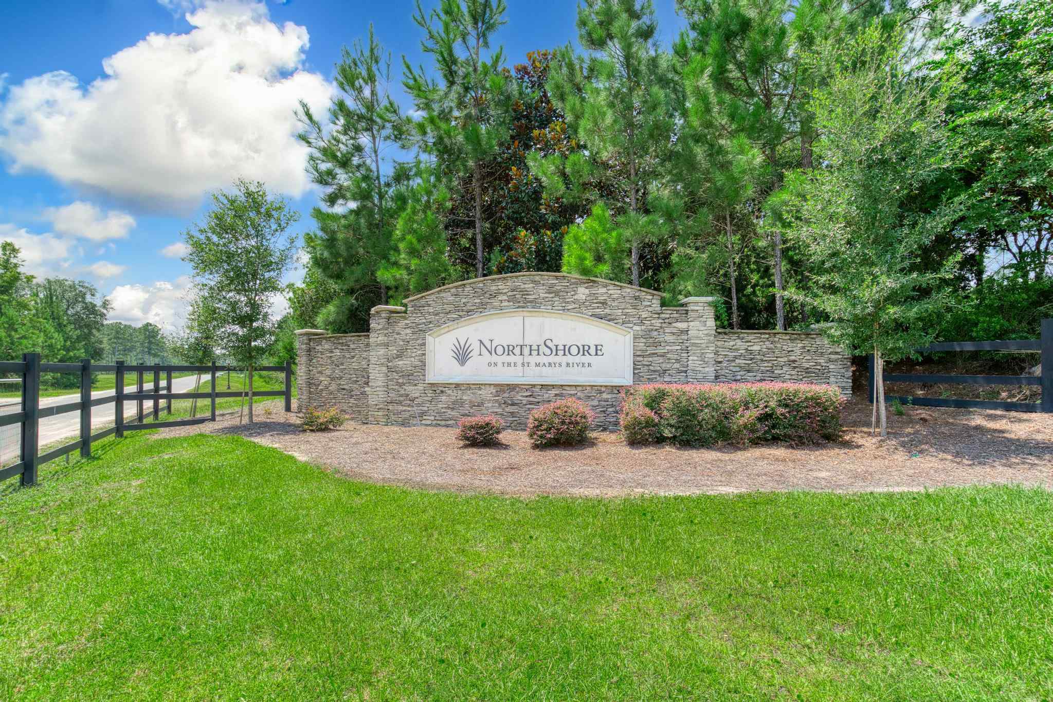 NorthShore Community Monument