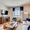 2181villageviewlanecastle-large-005-005-livingroom-1500x998-72dpi_1000