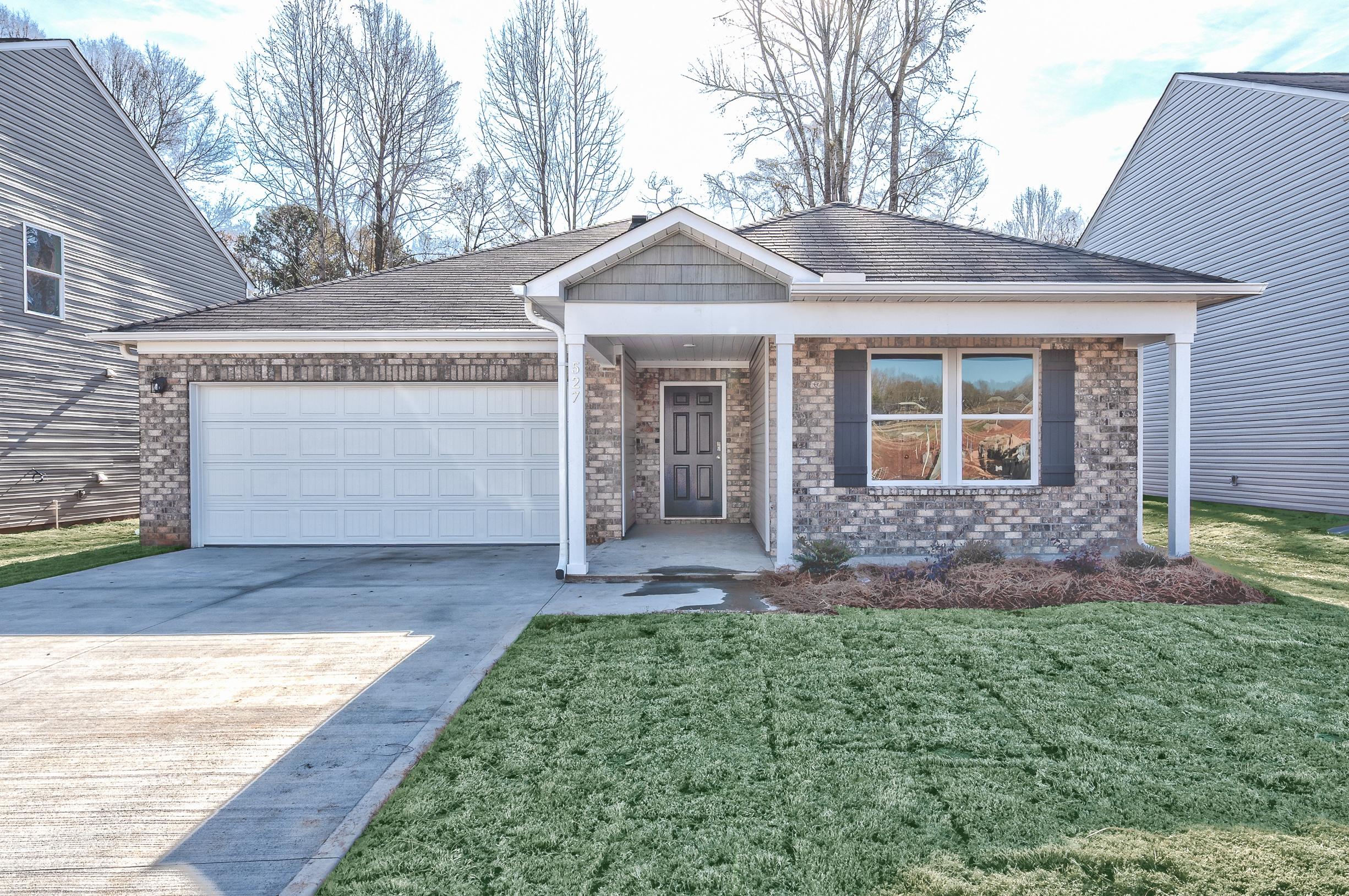 New homes at Frey Creek