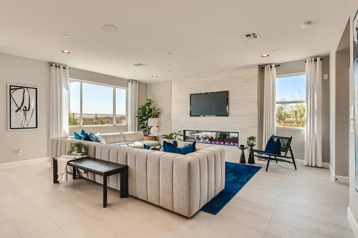 Eaglepointe at Skye Canyon by Century Communities