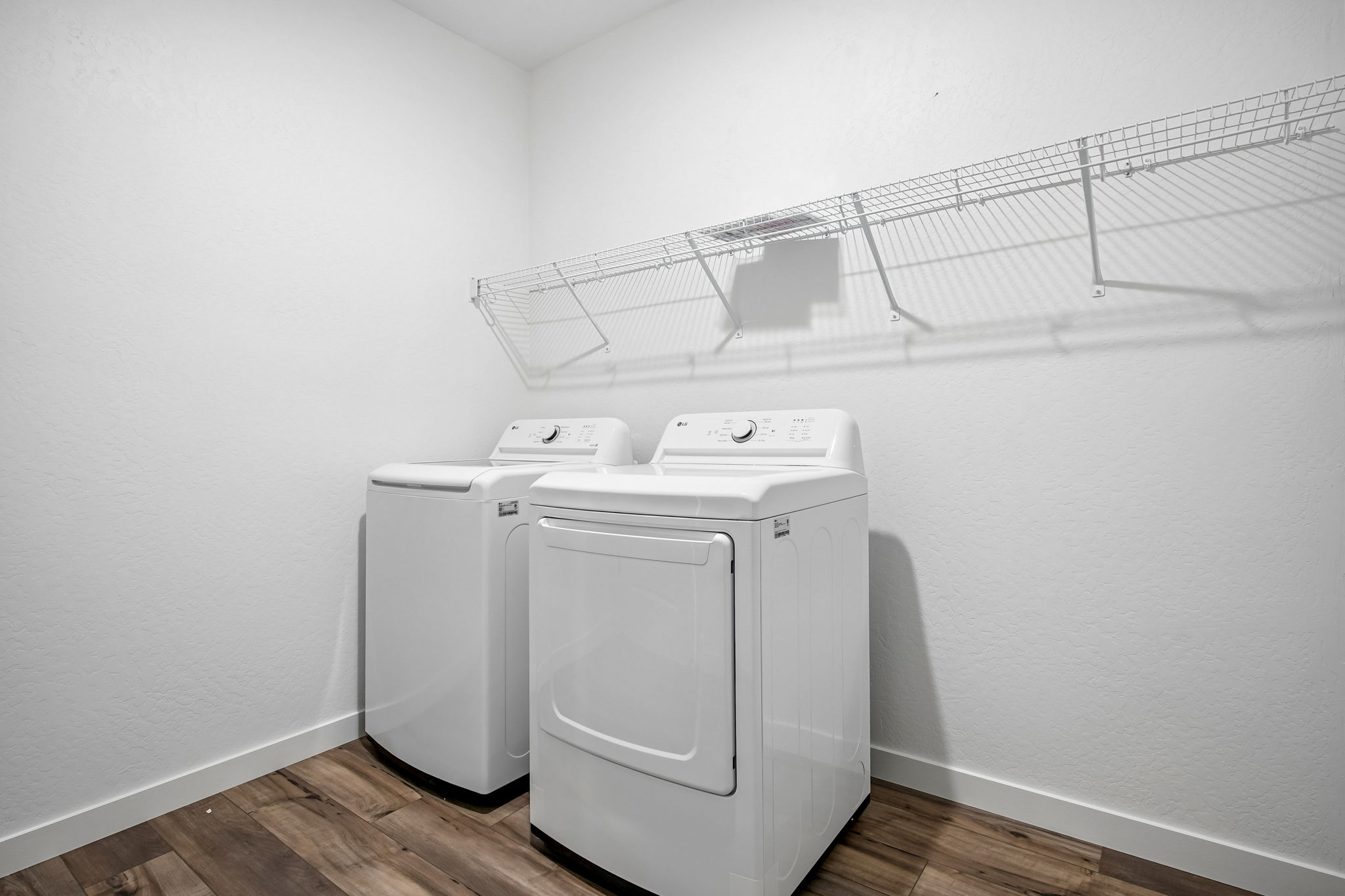 A white washing machine.