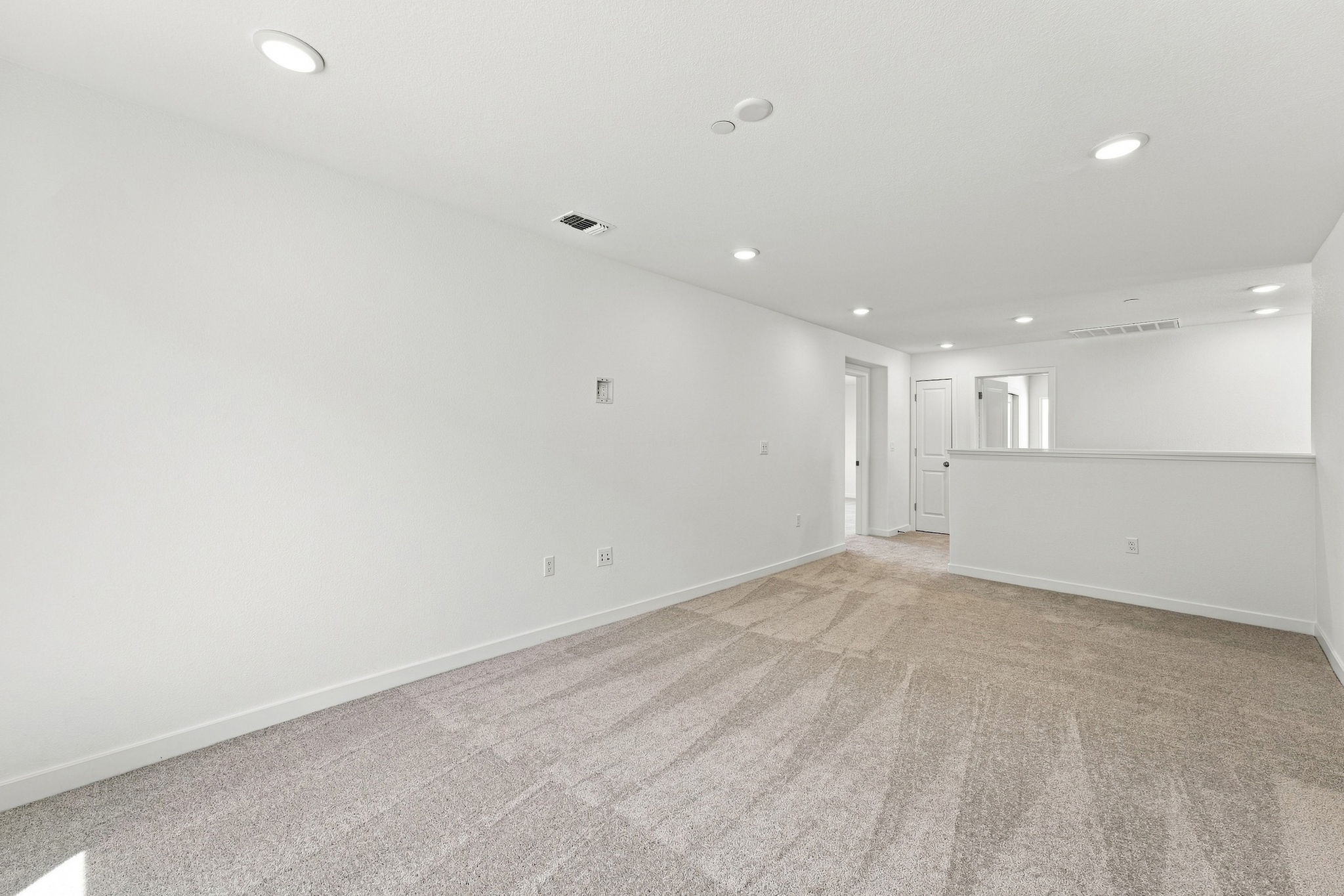 A large empty room.