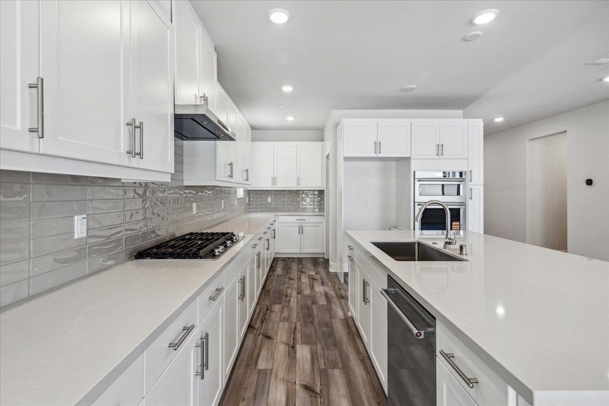 0019 16669 Dara Avenue