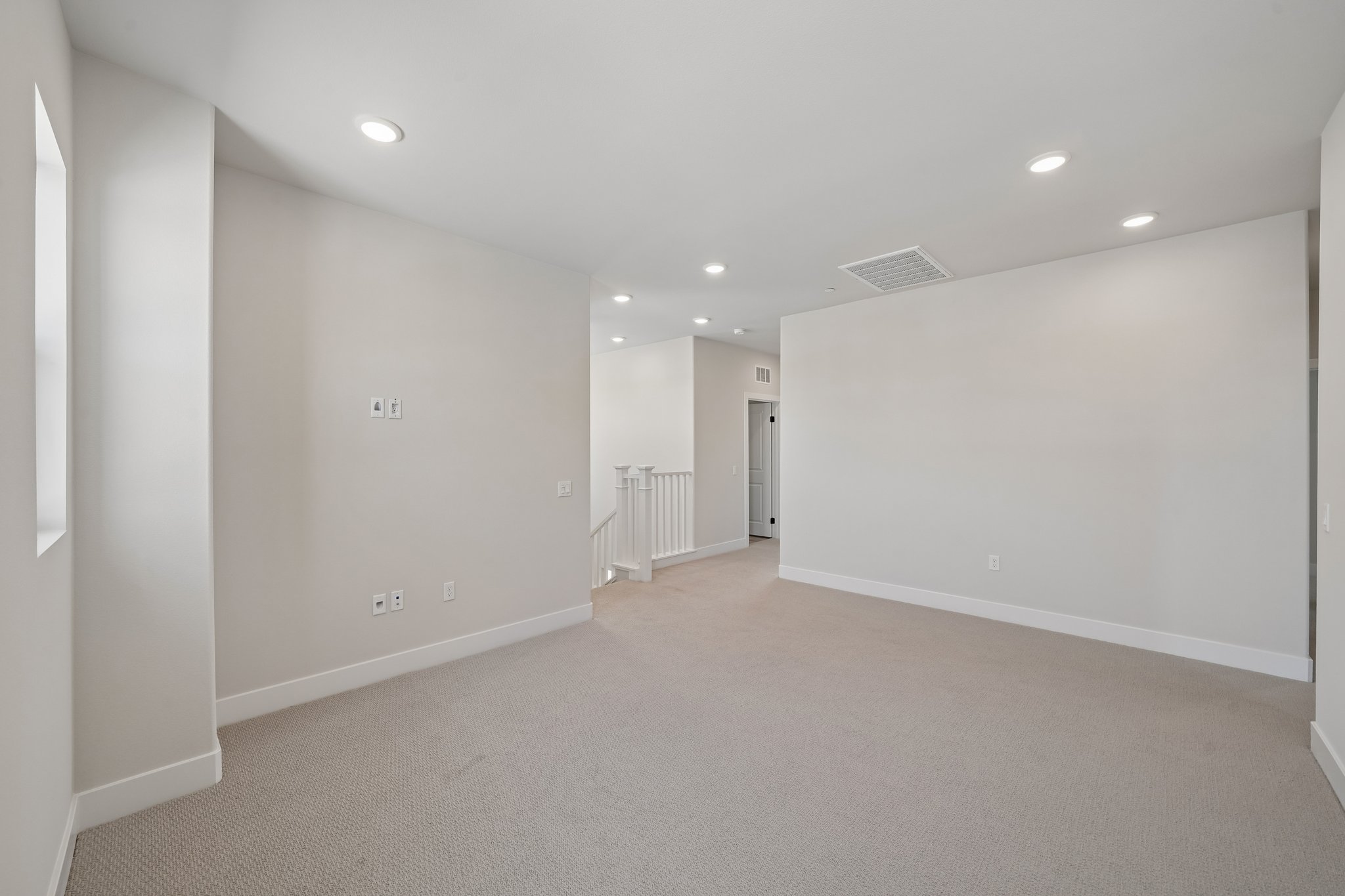 A large empty room.