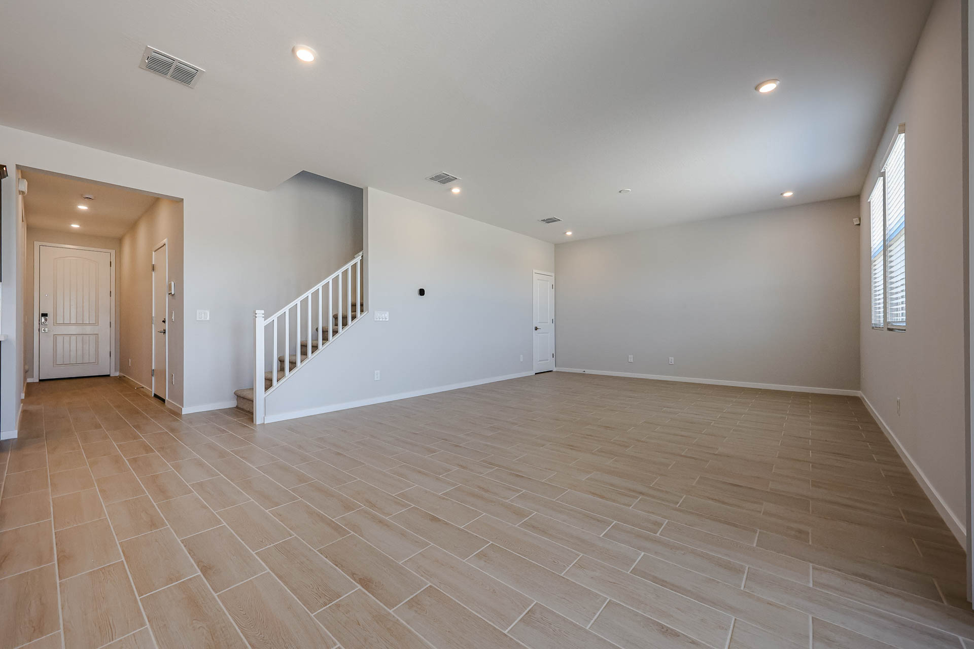 A large empty room.
