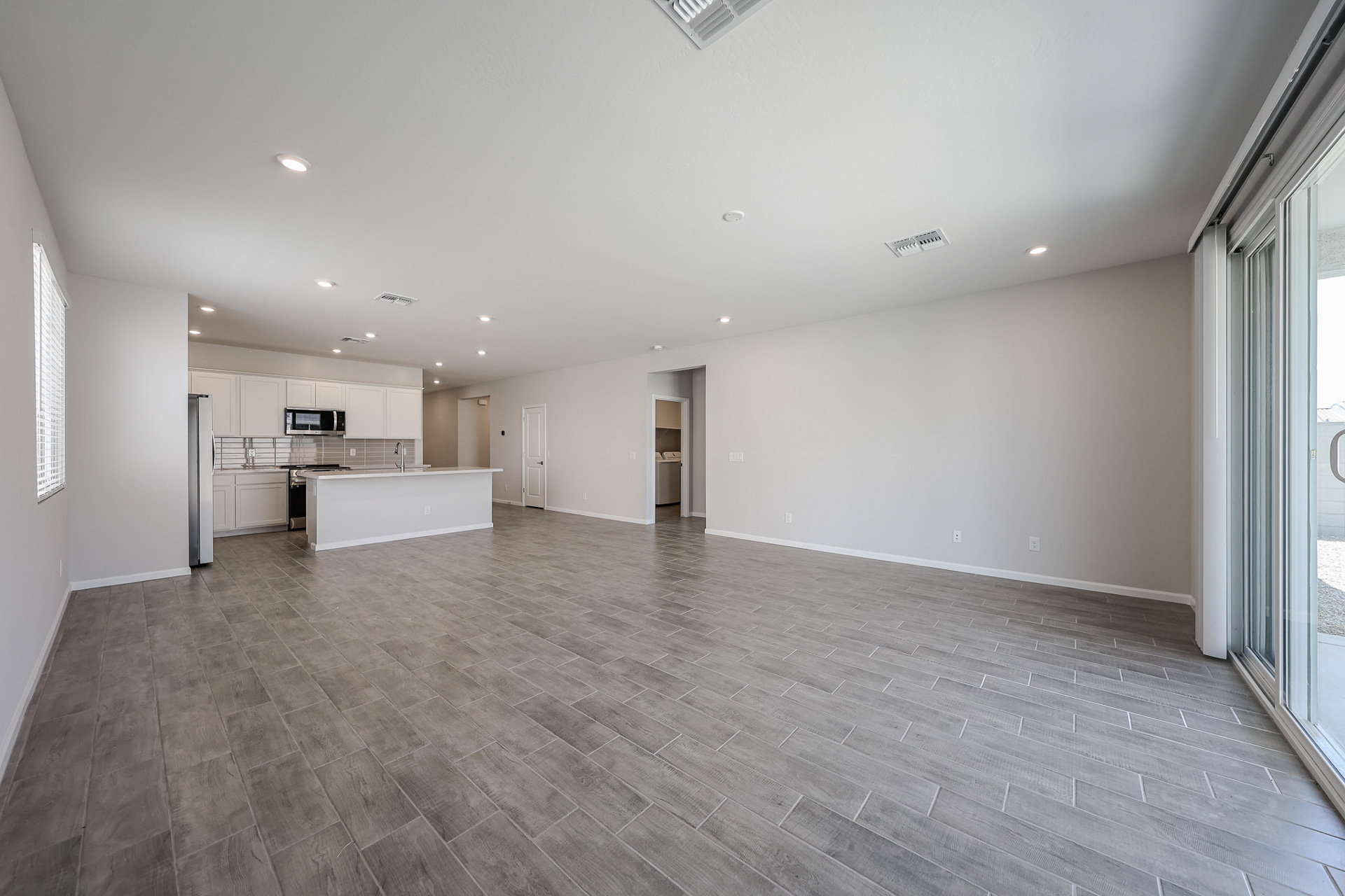 A large empty room.