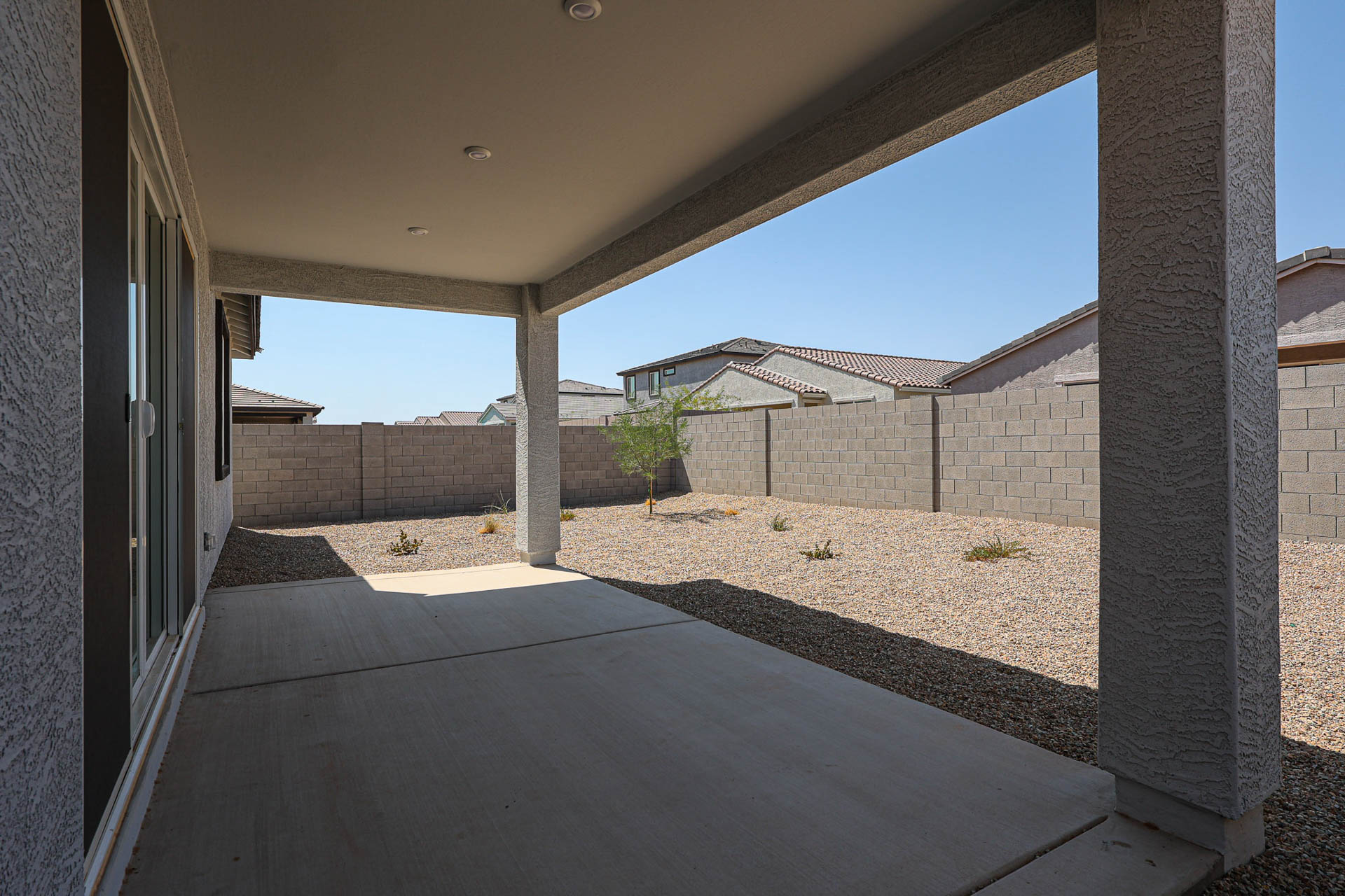 A walkway between two buildings.