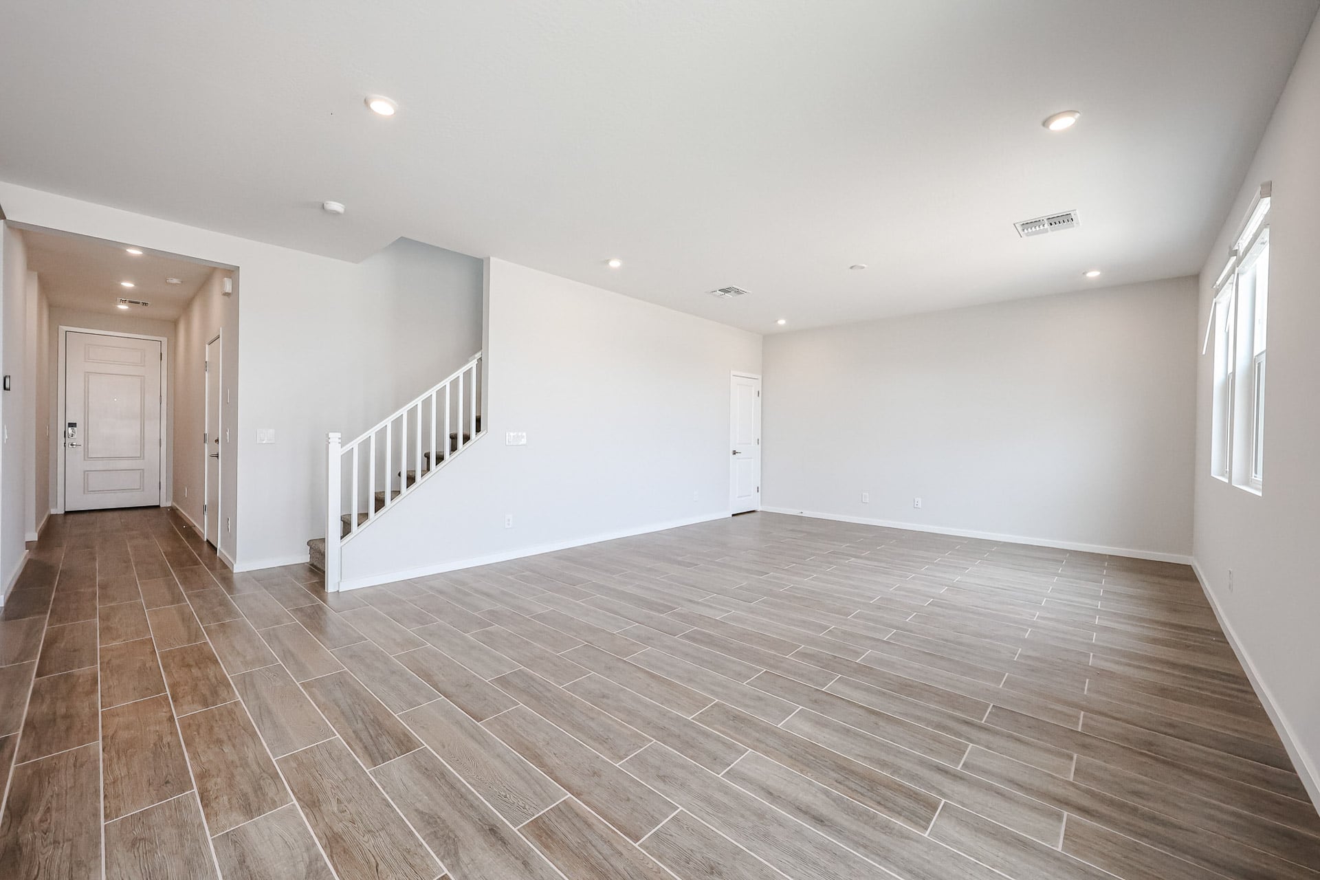 A large empty room.