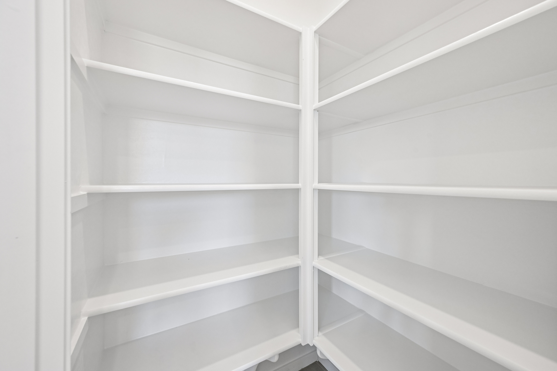 A white shelf with white shelves.