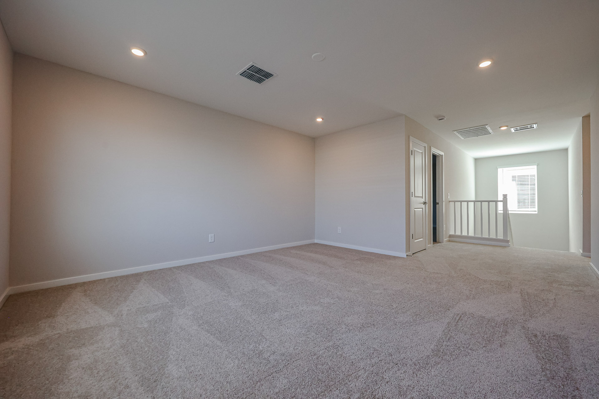 A large empty room.