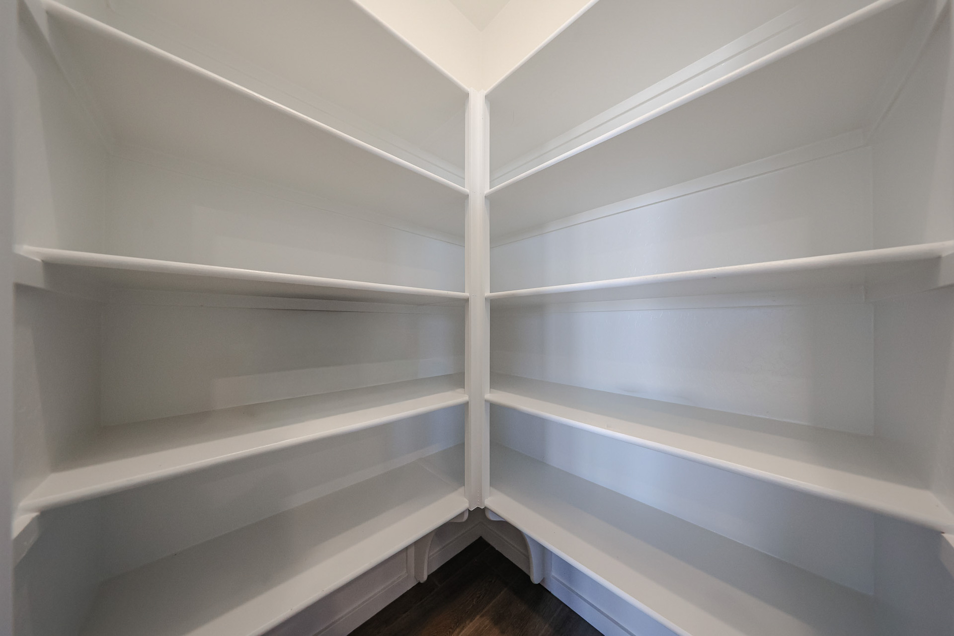 A white shelf with white shelves.