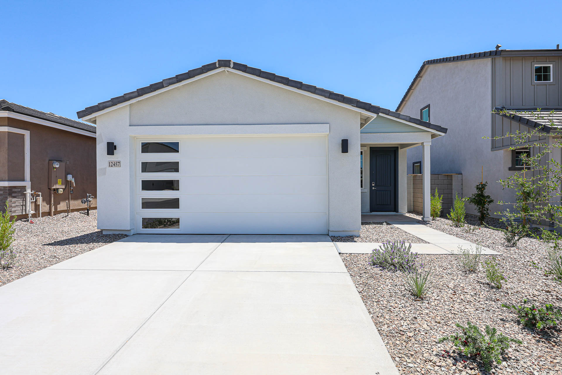 A garage in a neighborhood.