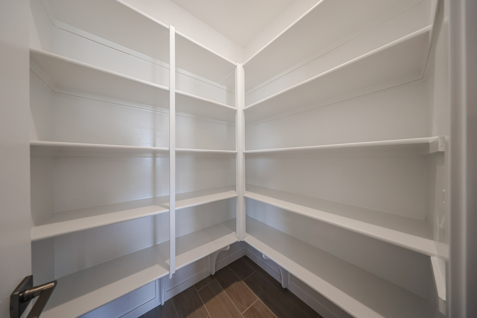 A white shelf with white shelves.