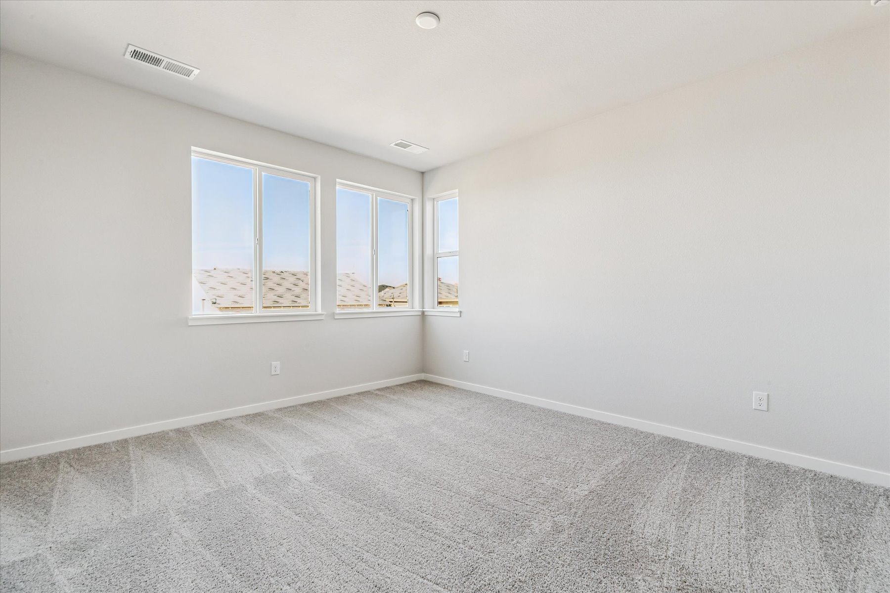 A room with windows.