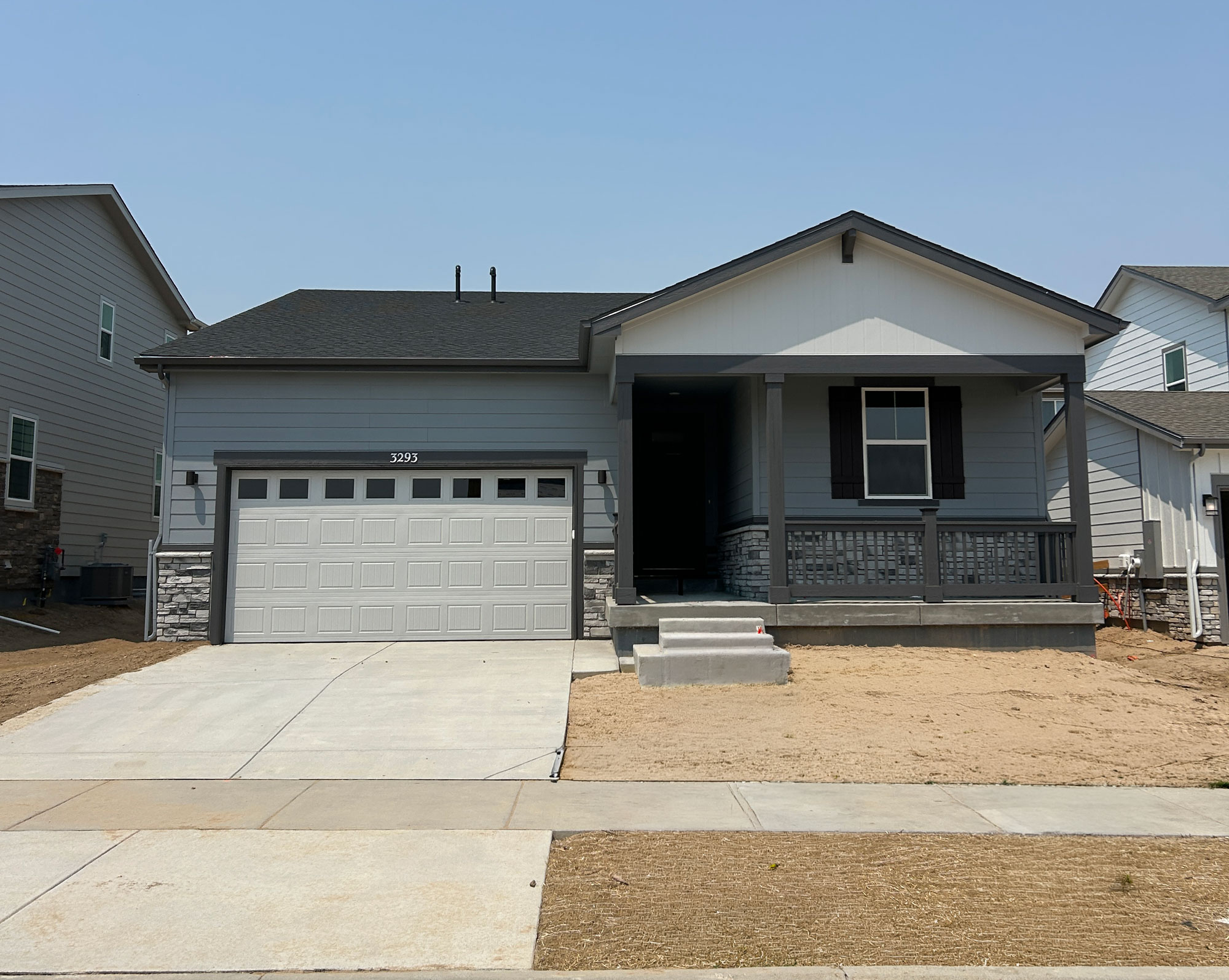 A house with garages.