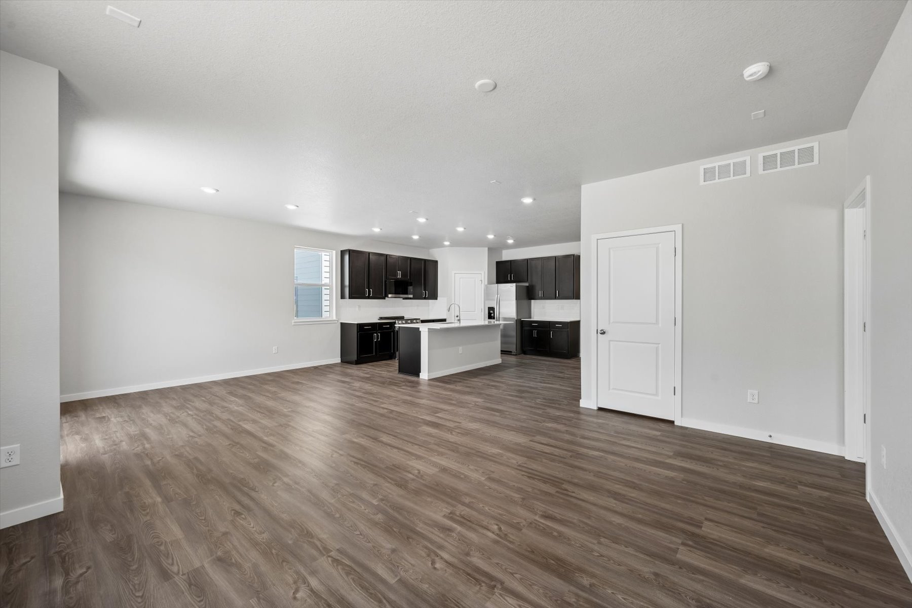 A large empty room.
