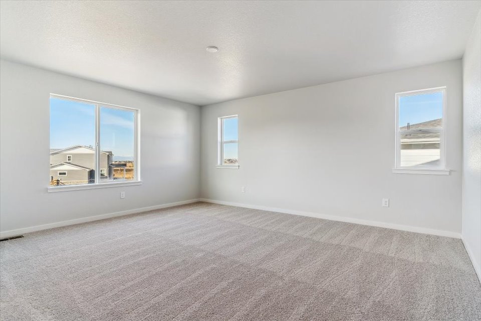A room with windows.