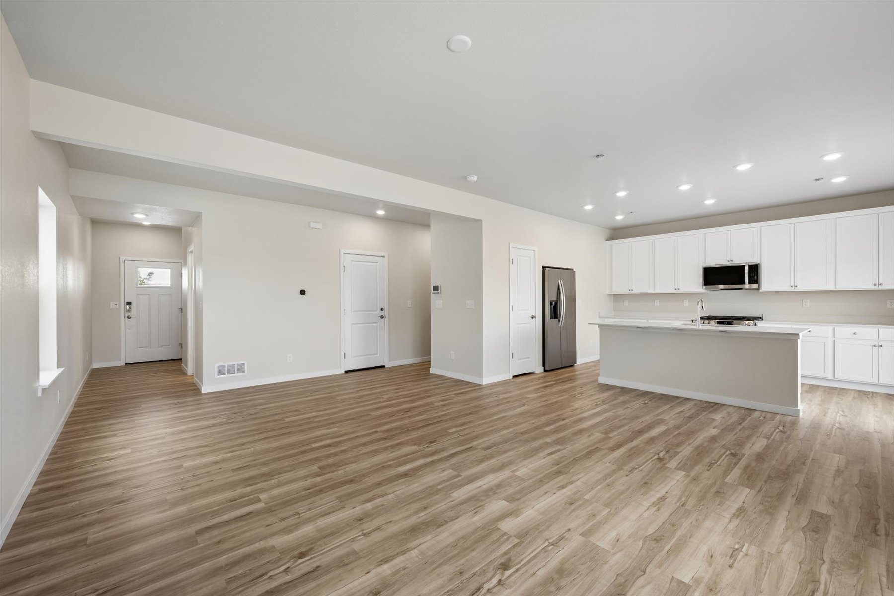 A large empty room.