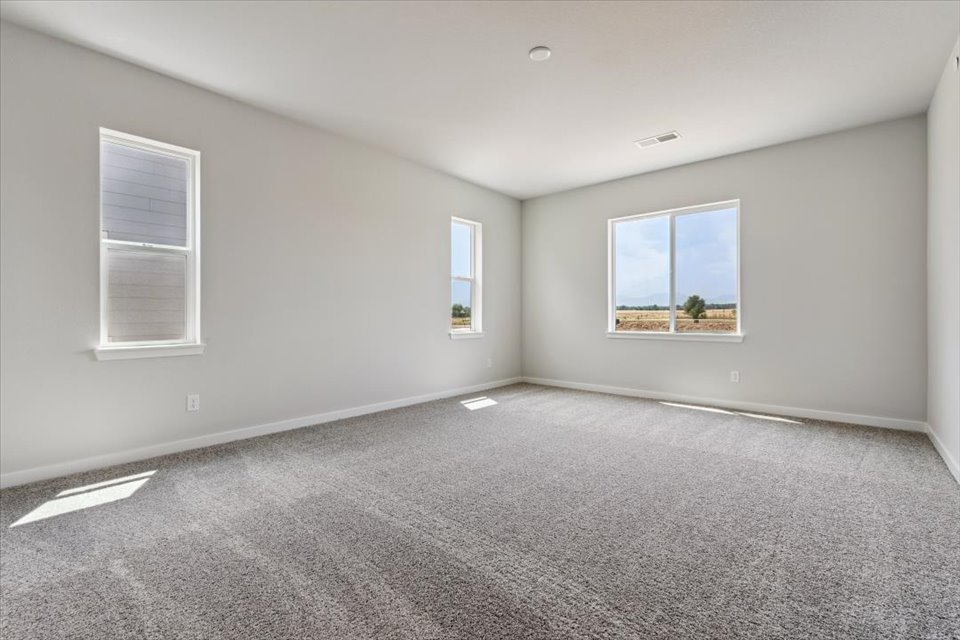 A room with windows.