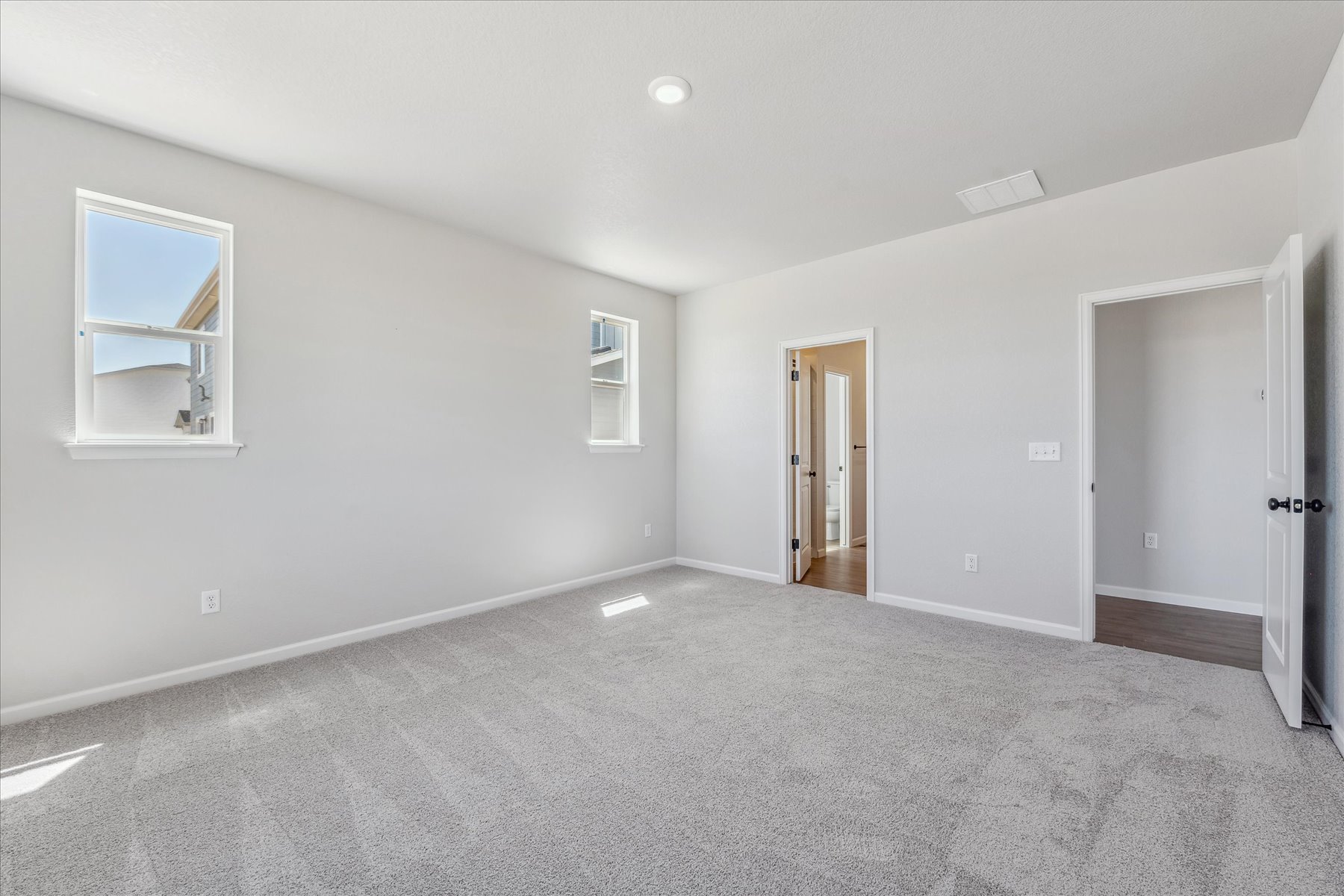 A large empty room.