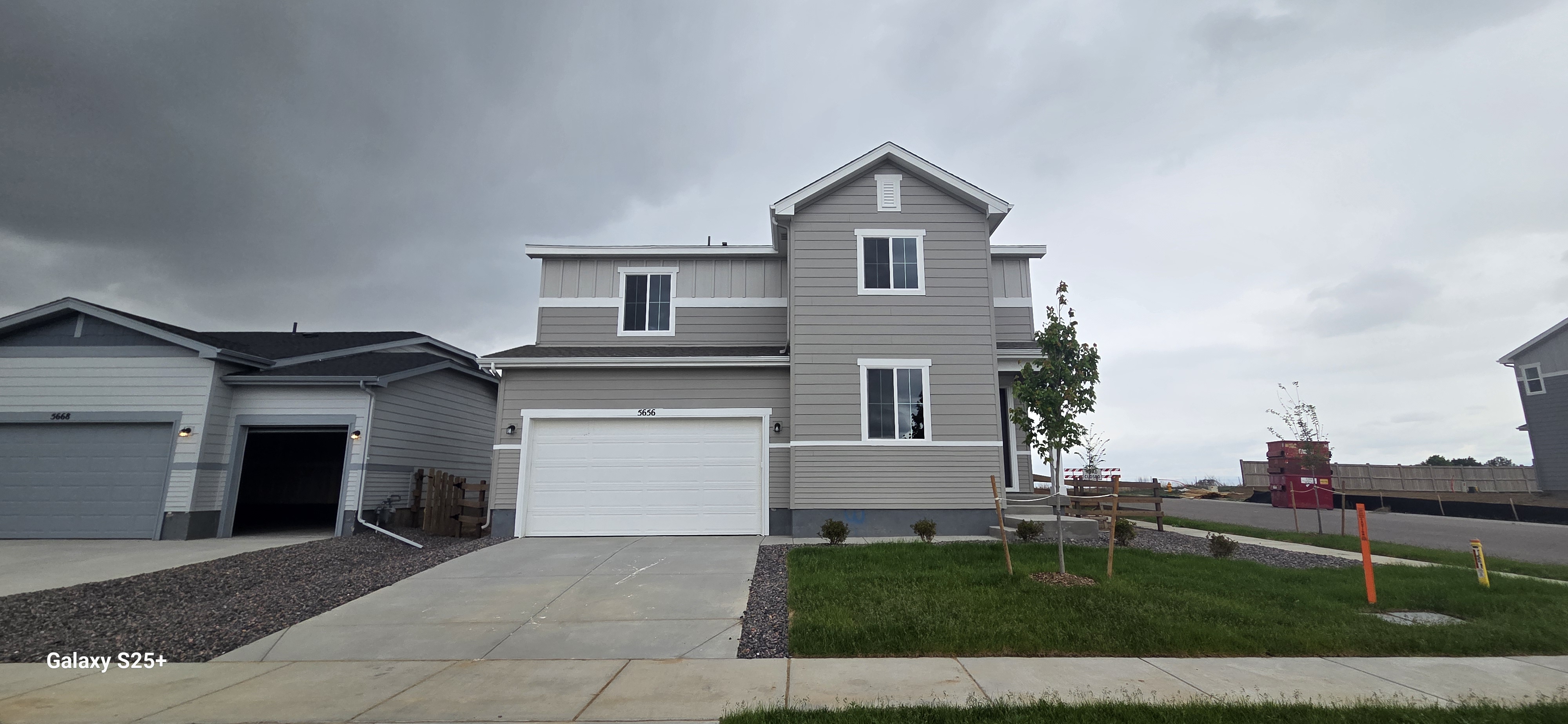 A house with garages.