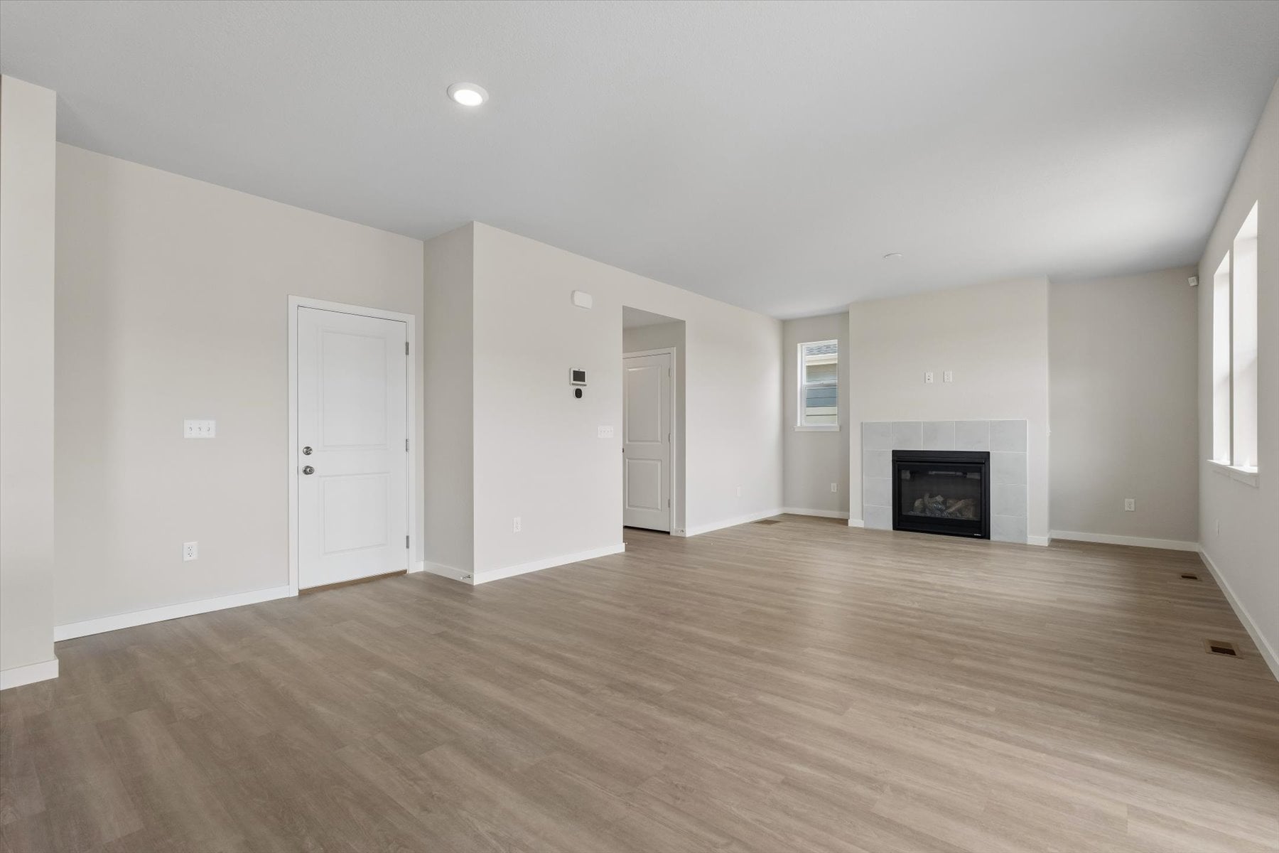 A large empty room.