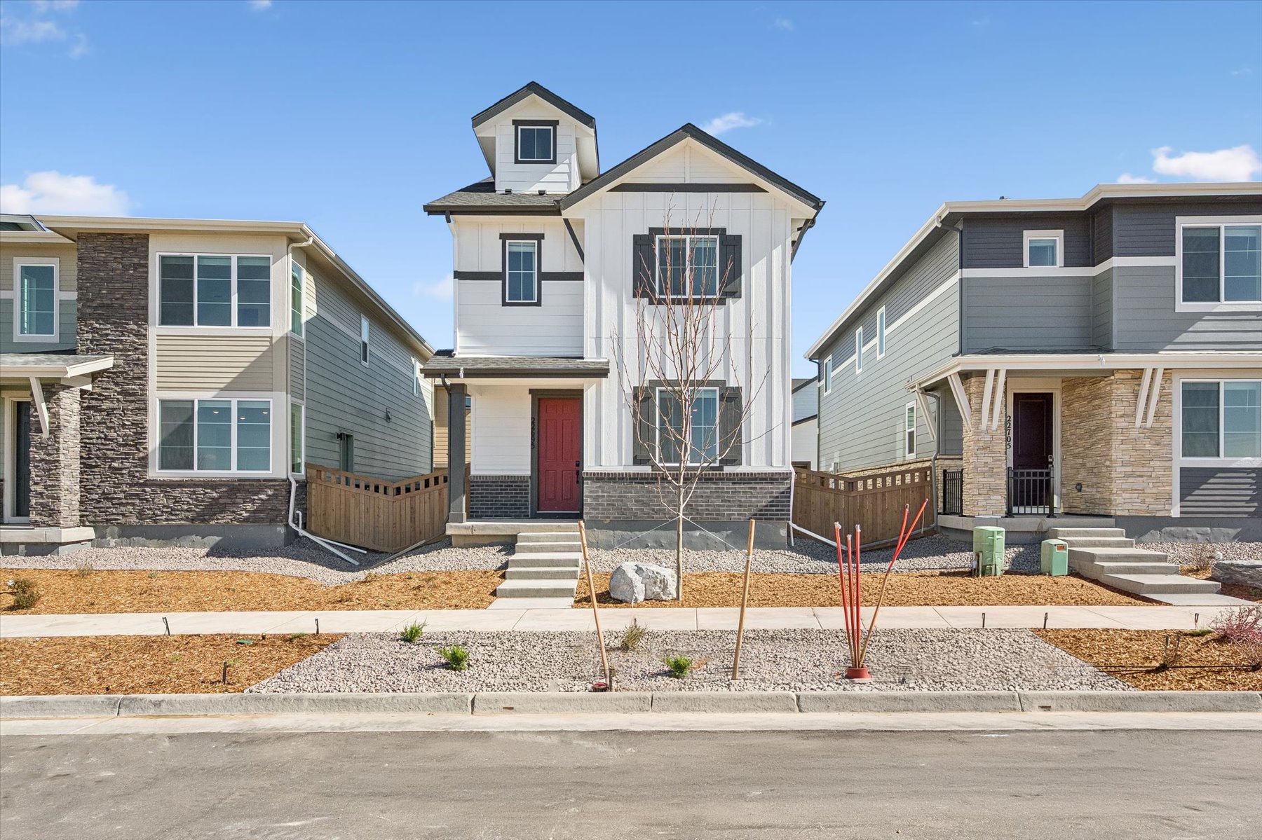 2704 22795 E. 47th Avenue