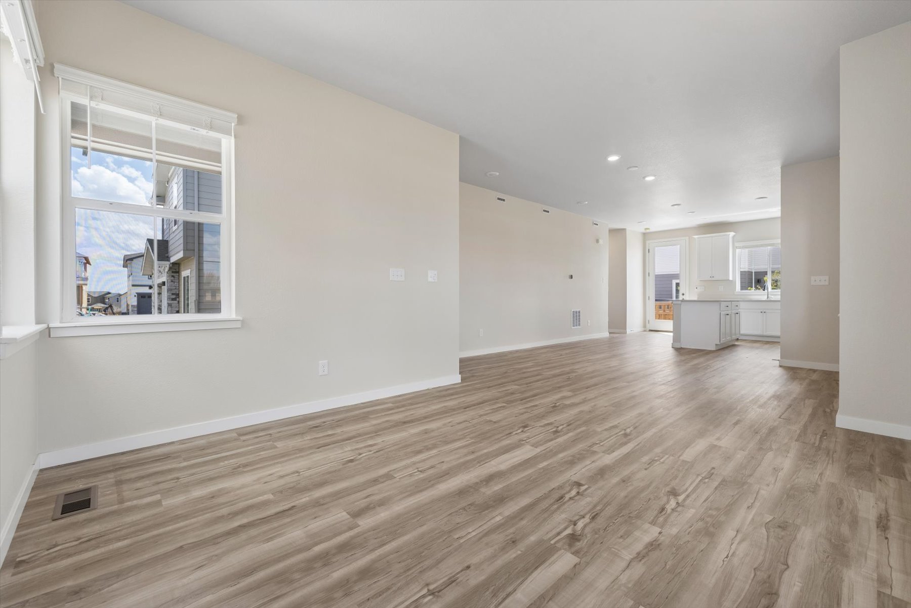 A large empty room.