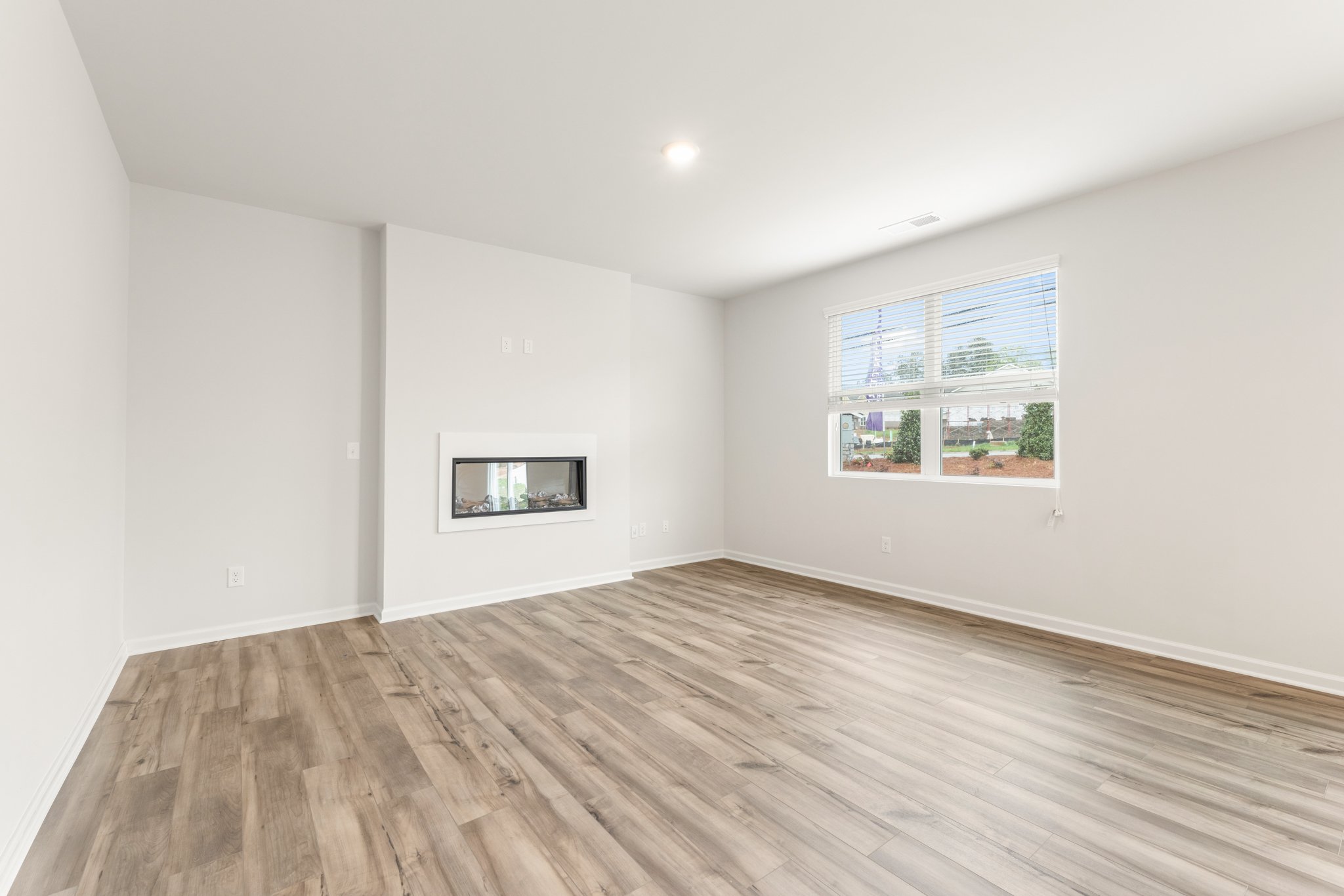 0147 7225 Lacey Dr