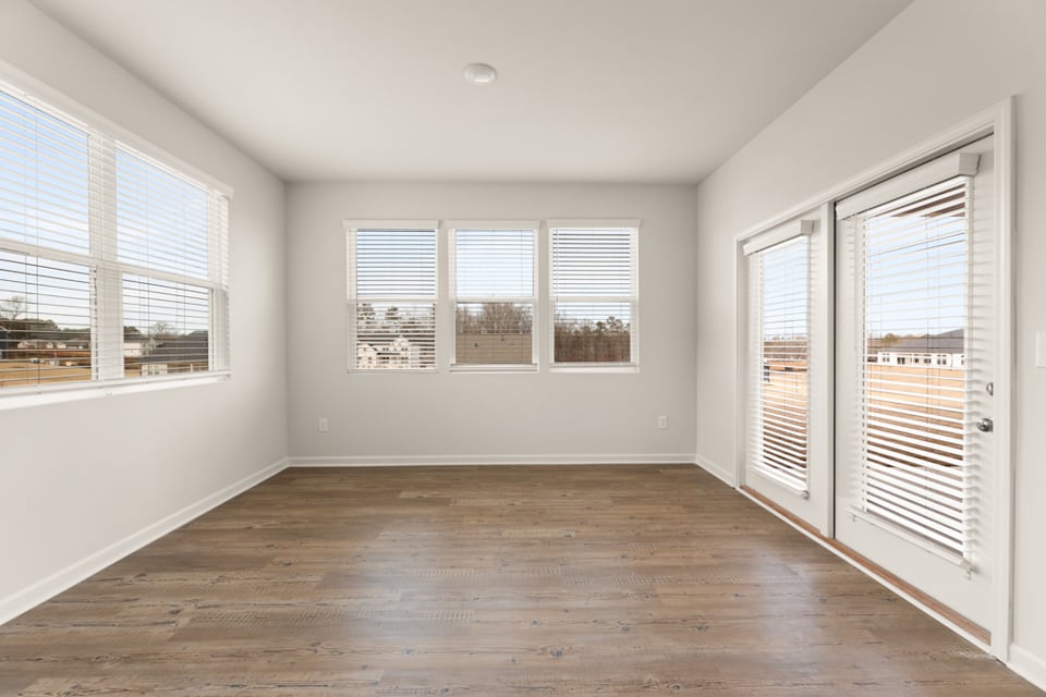 A room with windows.