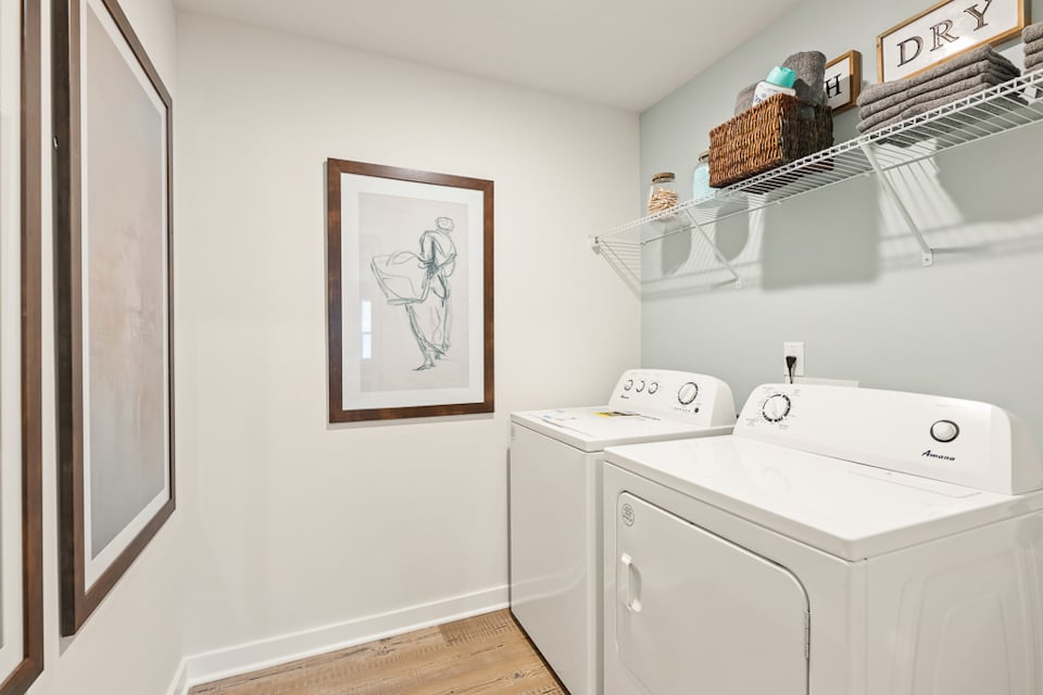 A white sink in a room.