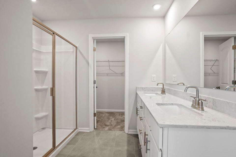 Caldwell Primary Bath