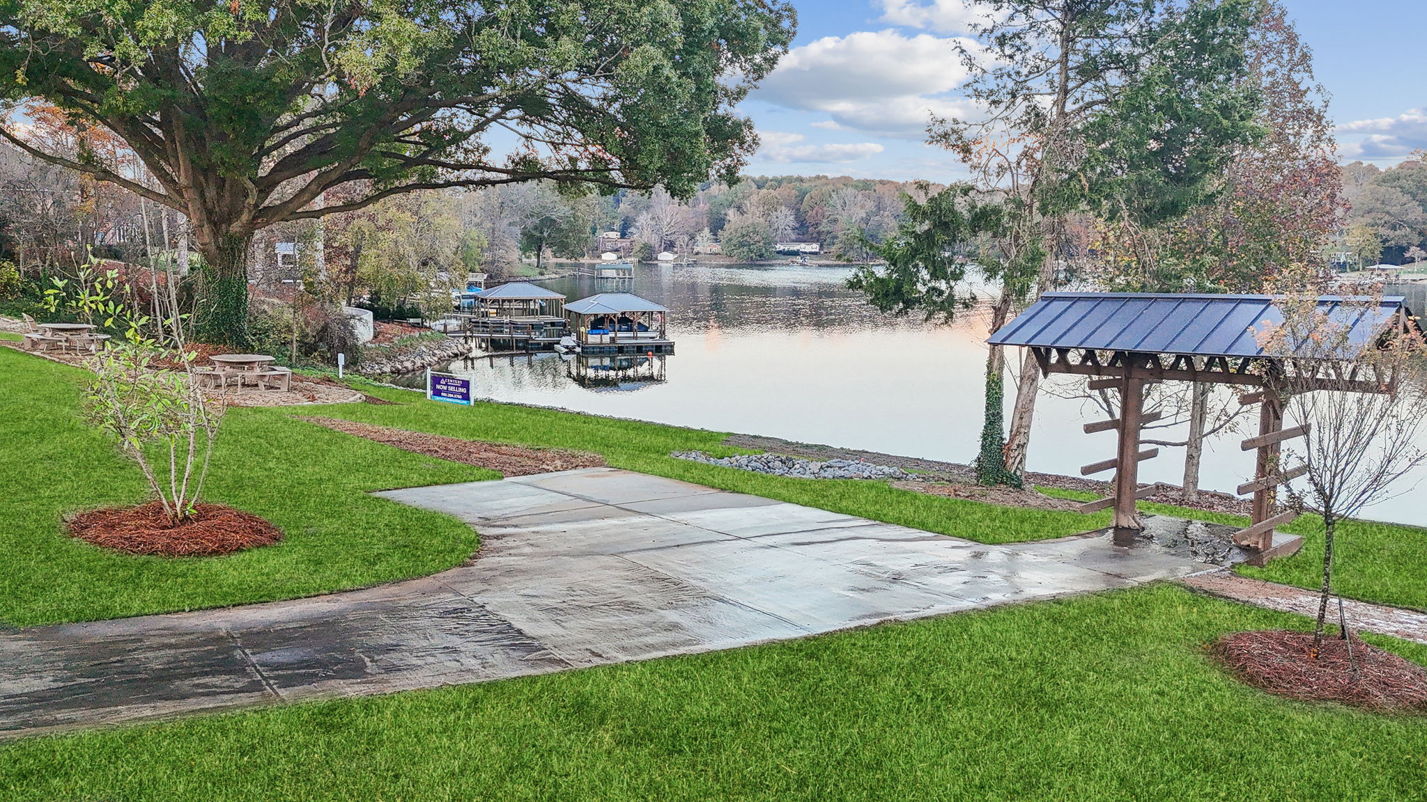 A pond with boats in it.