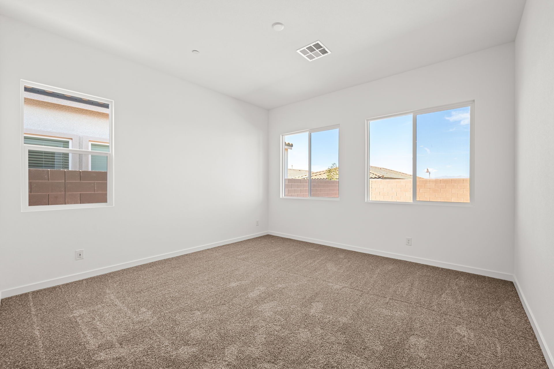 A room with windows.