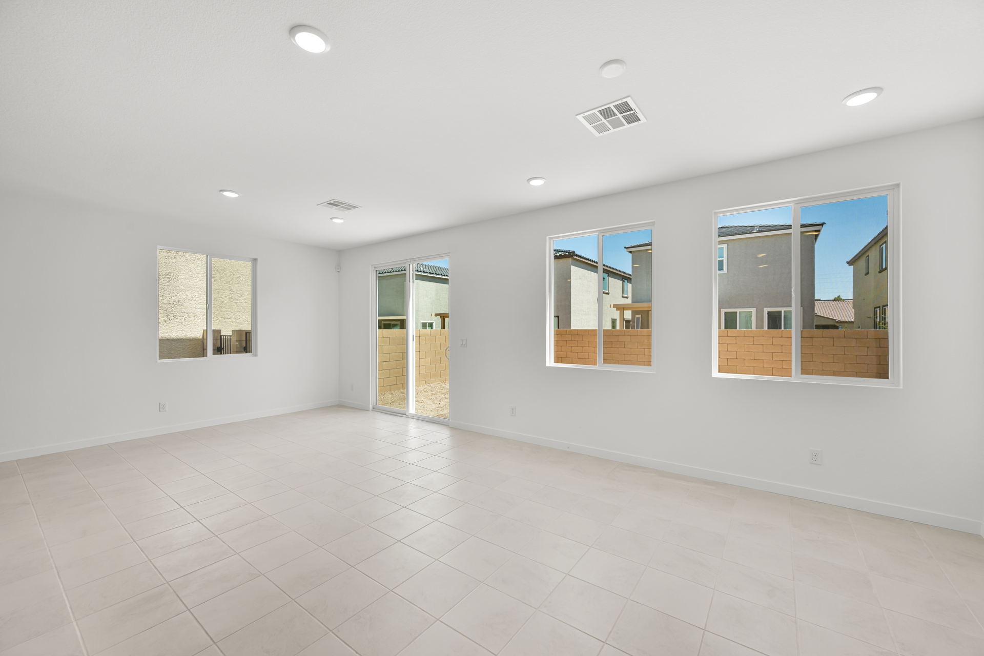 A room with windows and doors.
