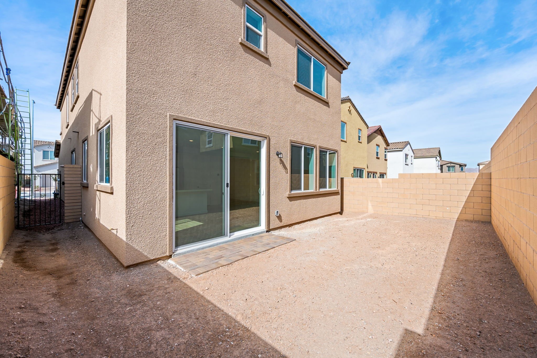 A building with a glass door.