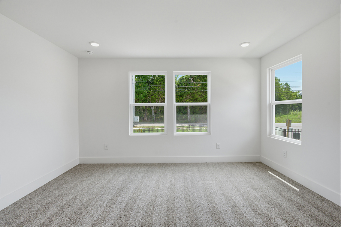 A room with windows.