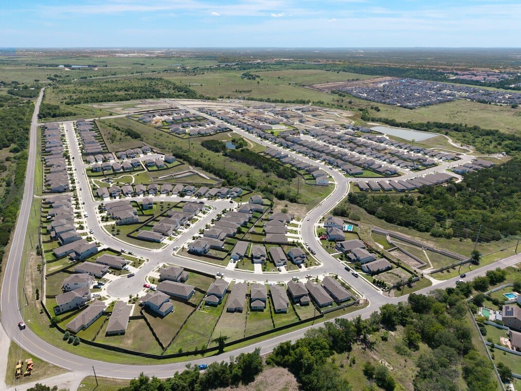 An aerial view of a roundabout.