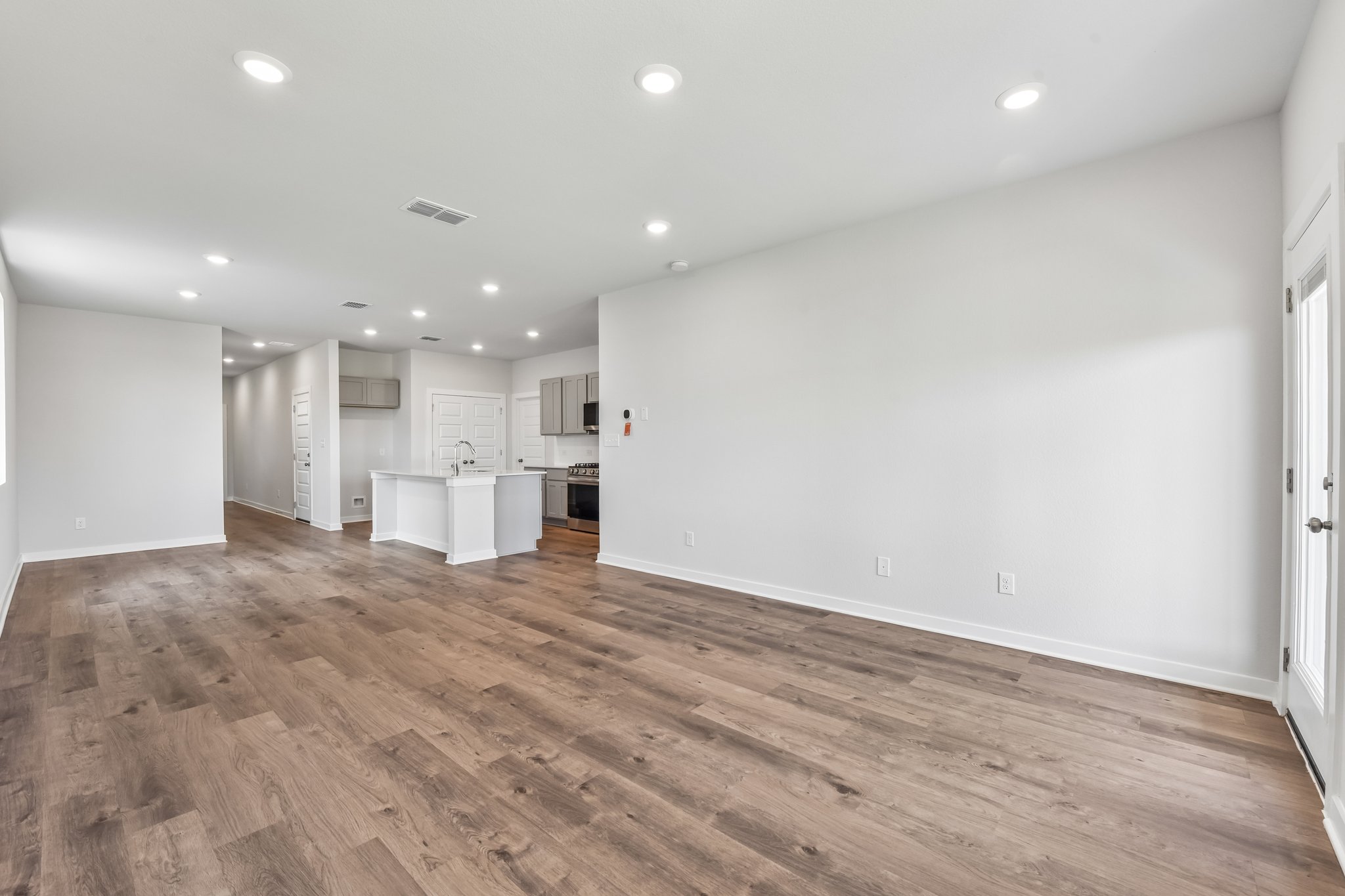 A large empty room.