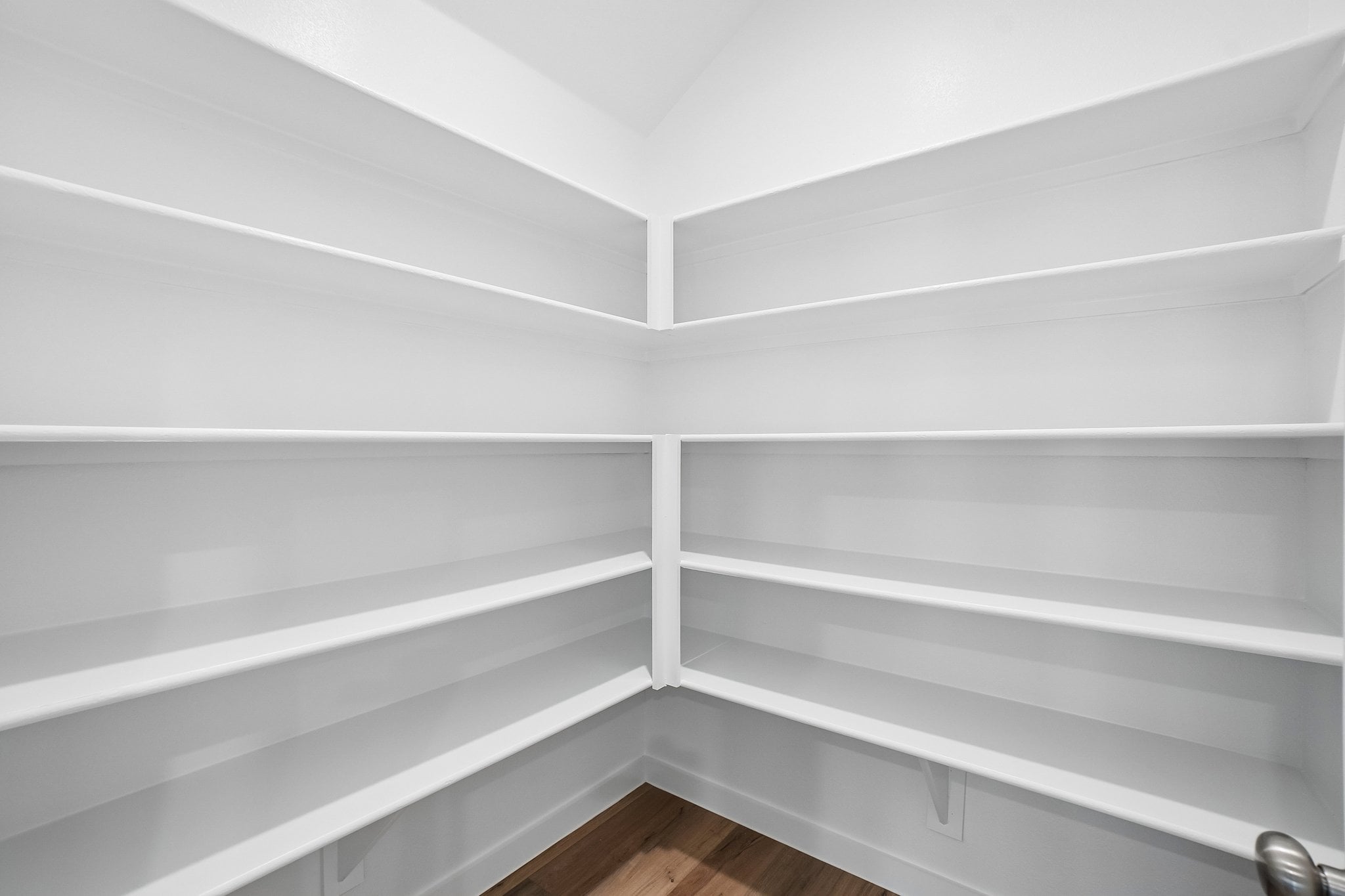 A white shelf with white shelves.