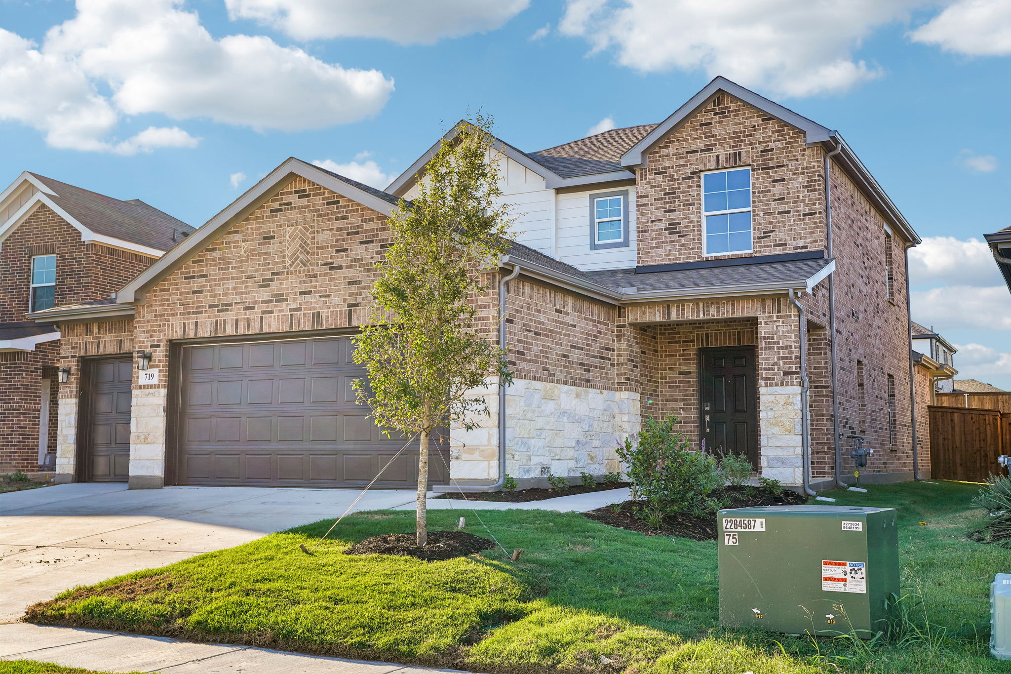 Hampton at 719 CARSON DRIVE, Forney, Texas: photo 3