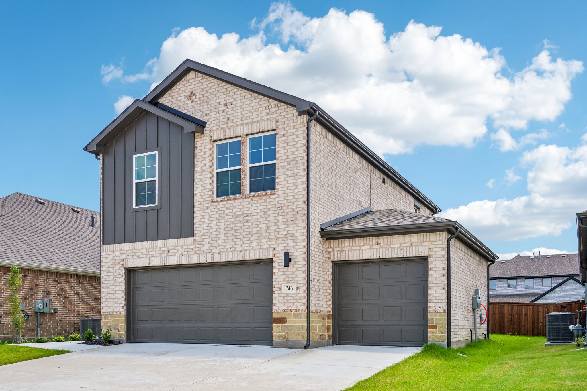 A house with garages and a garage.