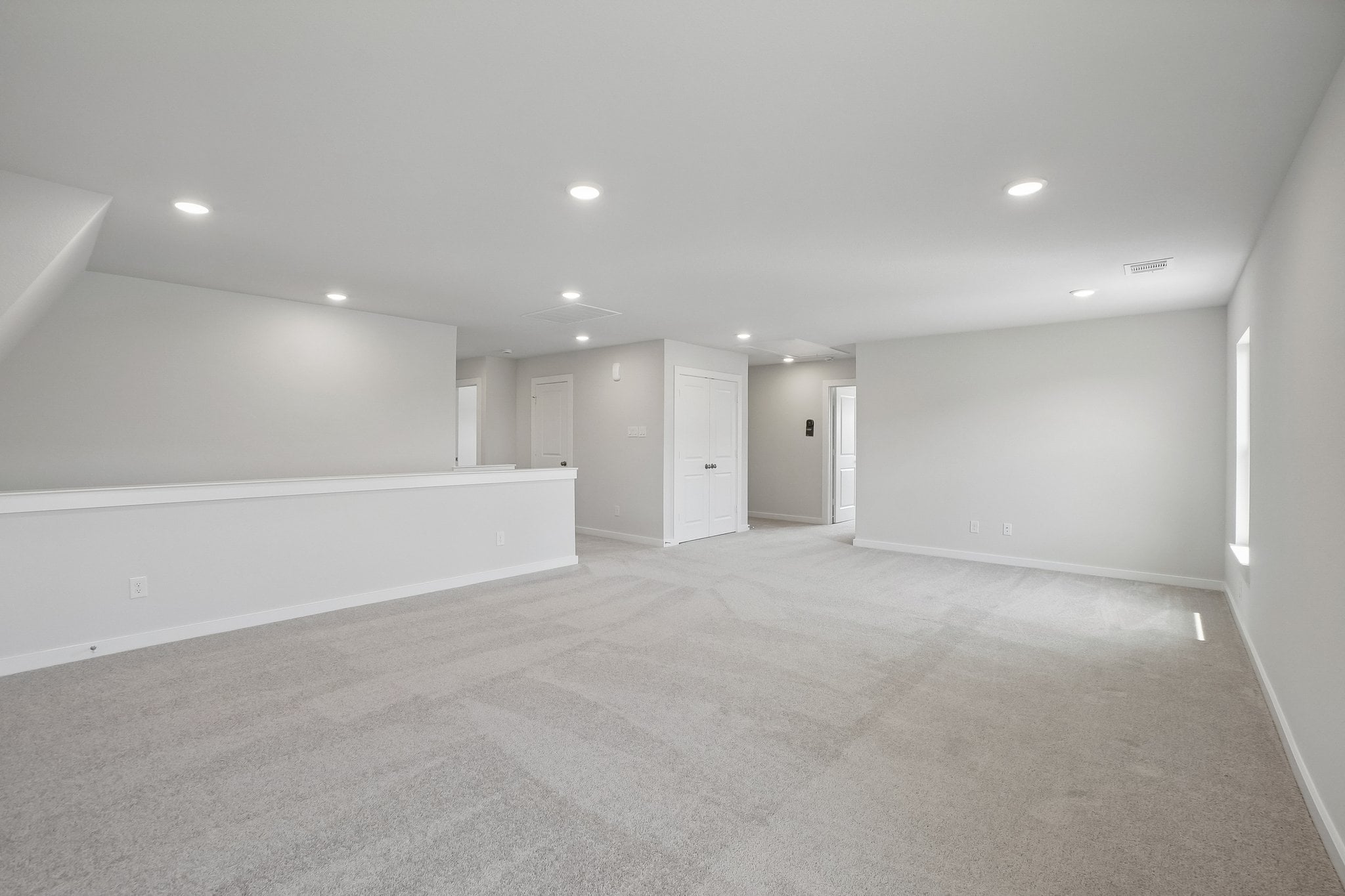 A large empty room.
