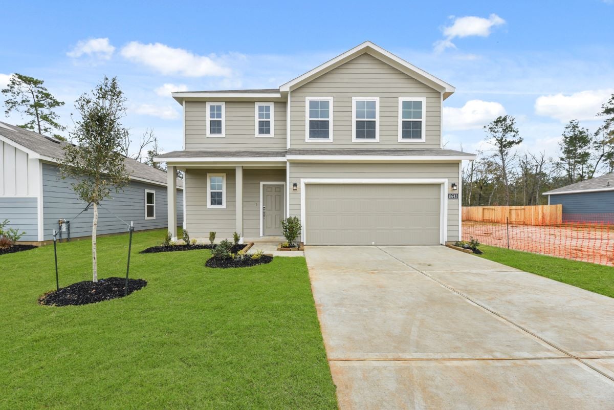 010322 10743 Red Flagstone Drive