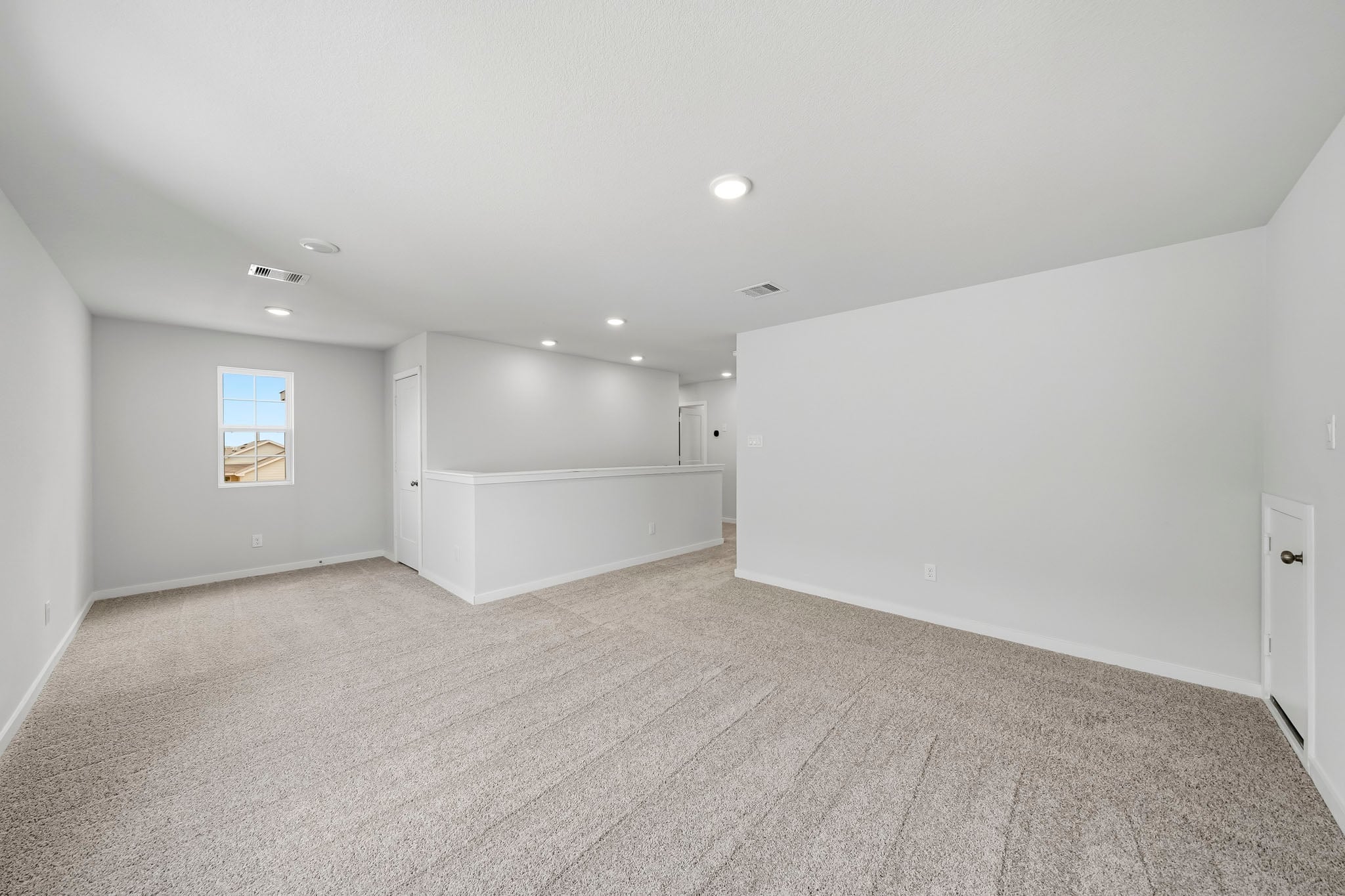 A large empty room.