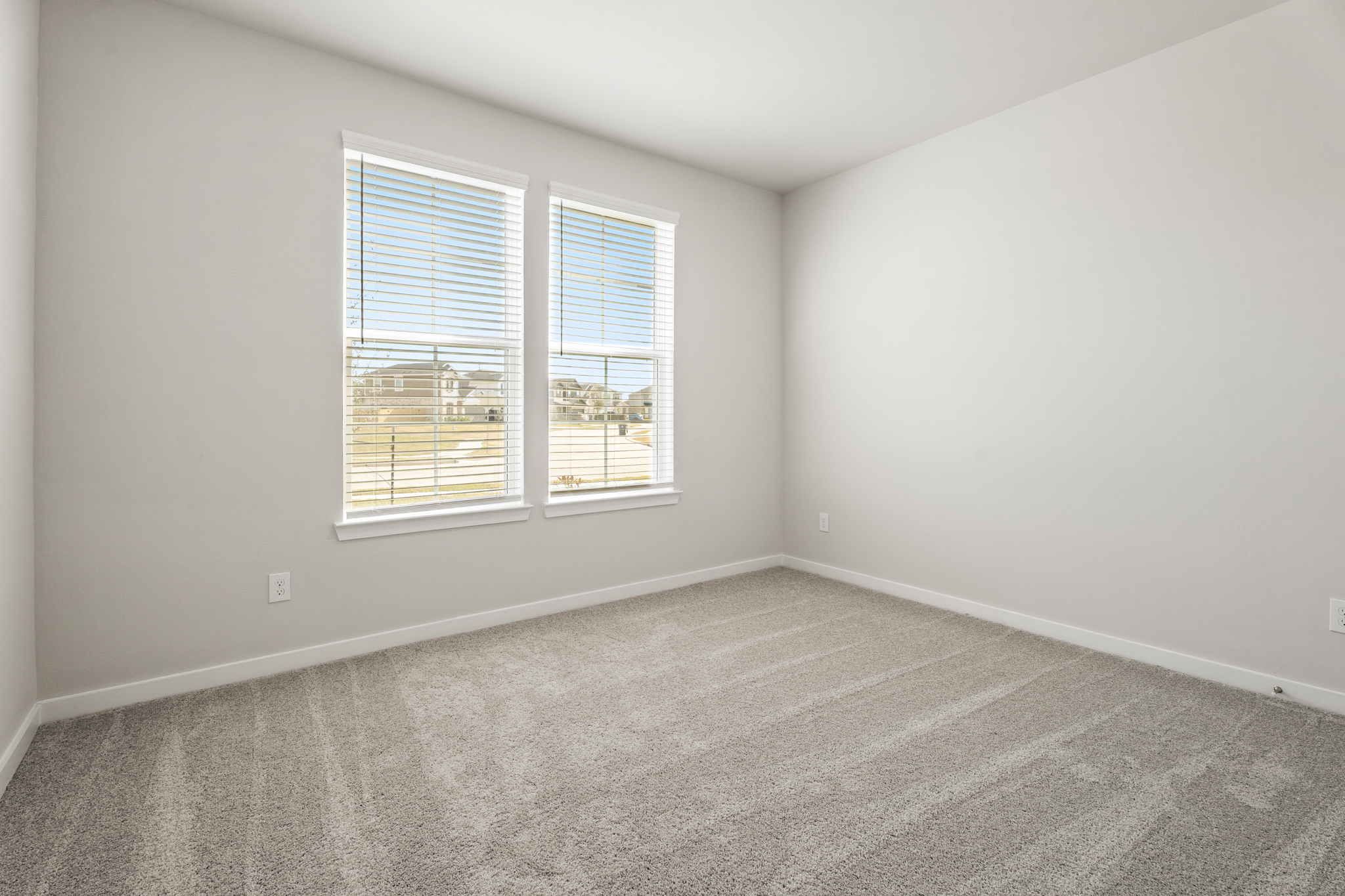 A room with windows.