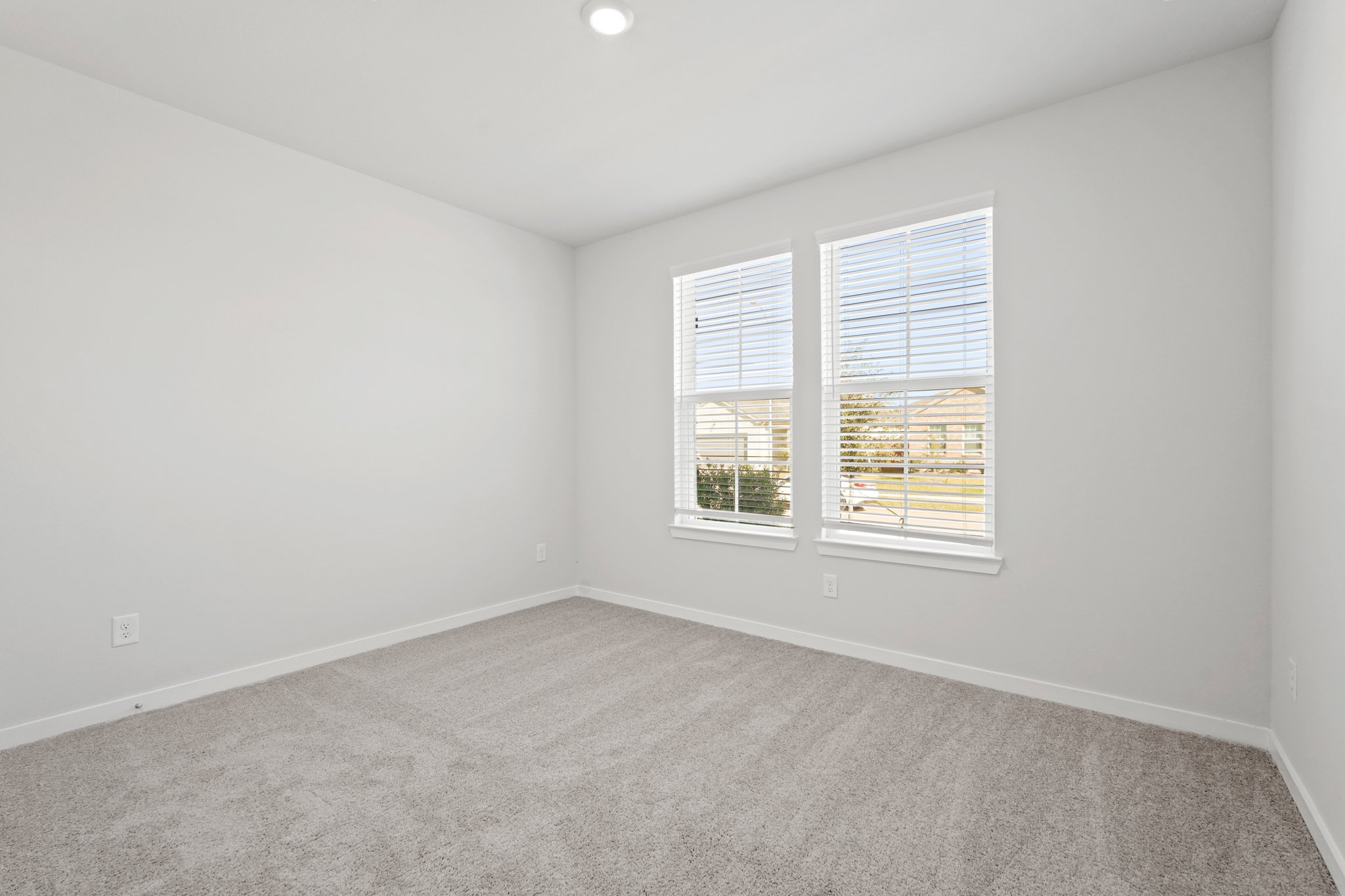 A room with windows.