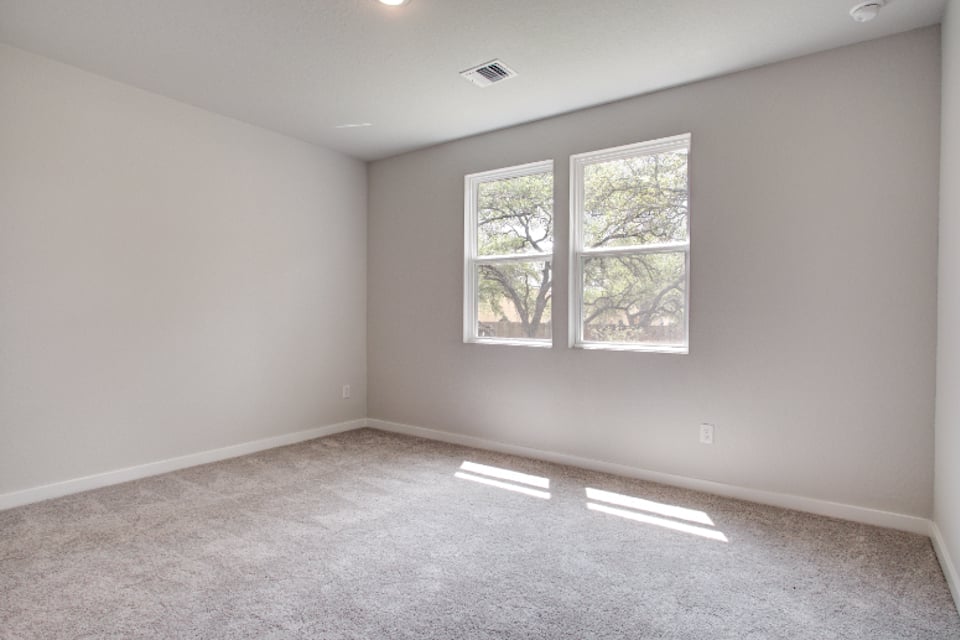 A room with windows.