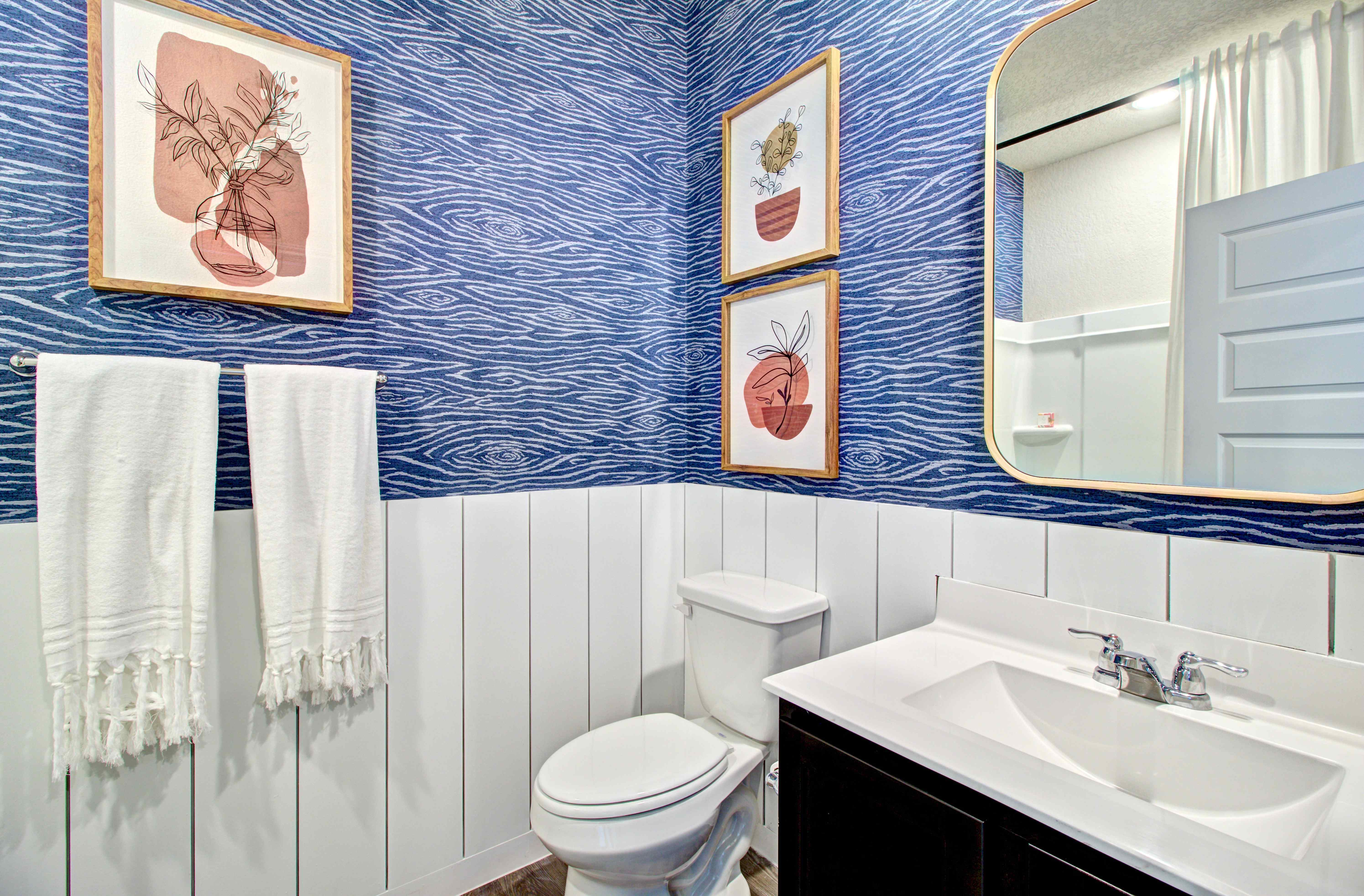 15_santiago_blueridge_hallbath