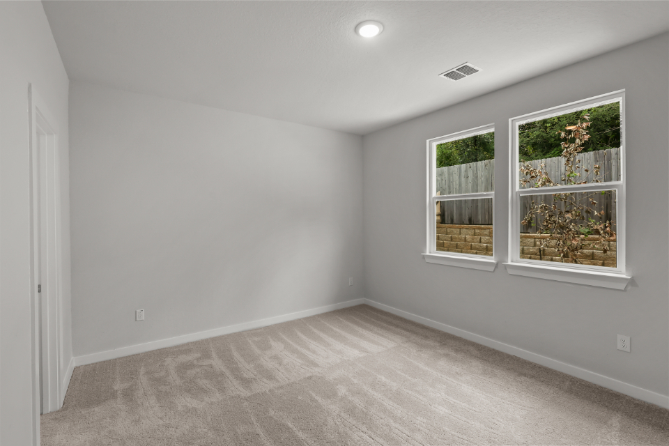 A room with windows.